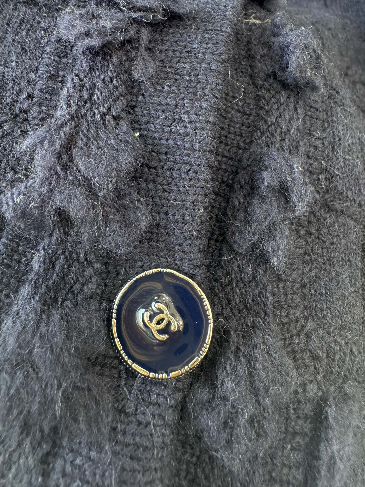 小香26P新品🆕🆕圆领纽扣开衫💗💗实拍图🆕🆕三色3码