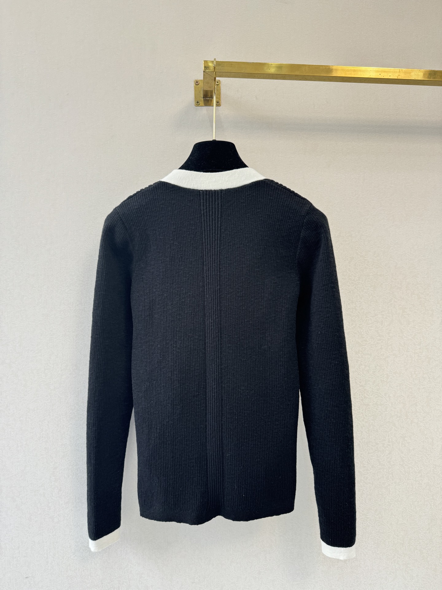 小香新品🆕🆕V领开衫💗💗实拍图🆕🆕两色3码