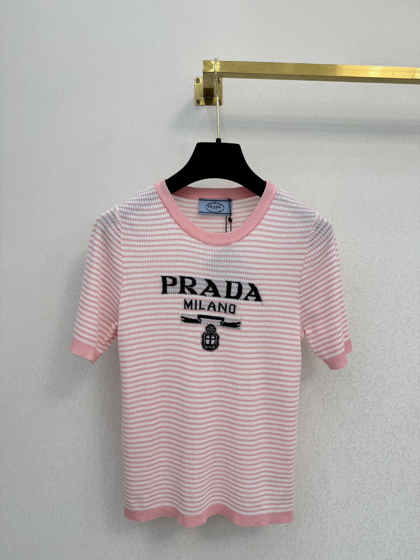 普拉达新品🆕🆕圆领短袖💗💗实拍图🆕🆕三色3码