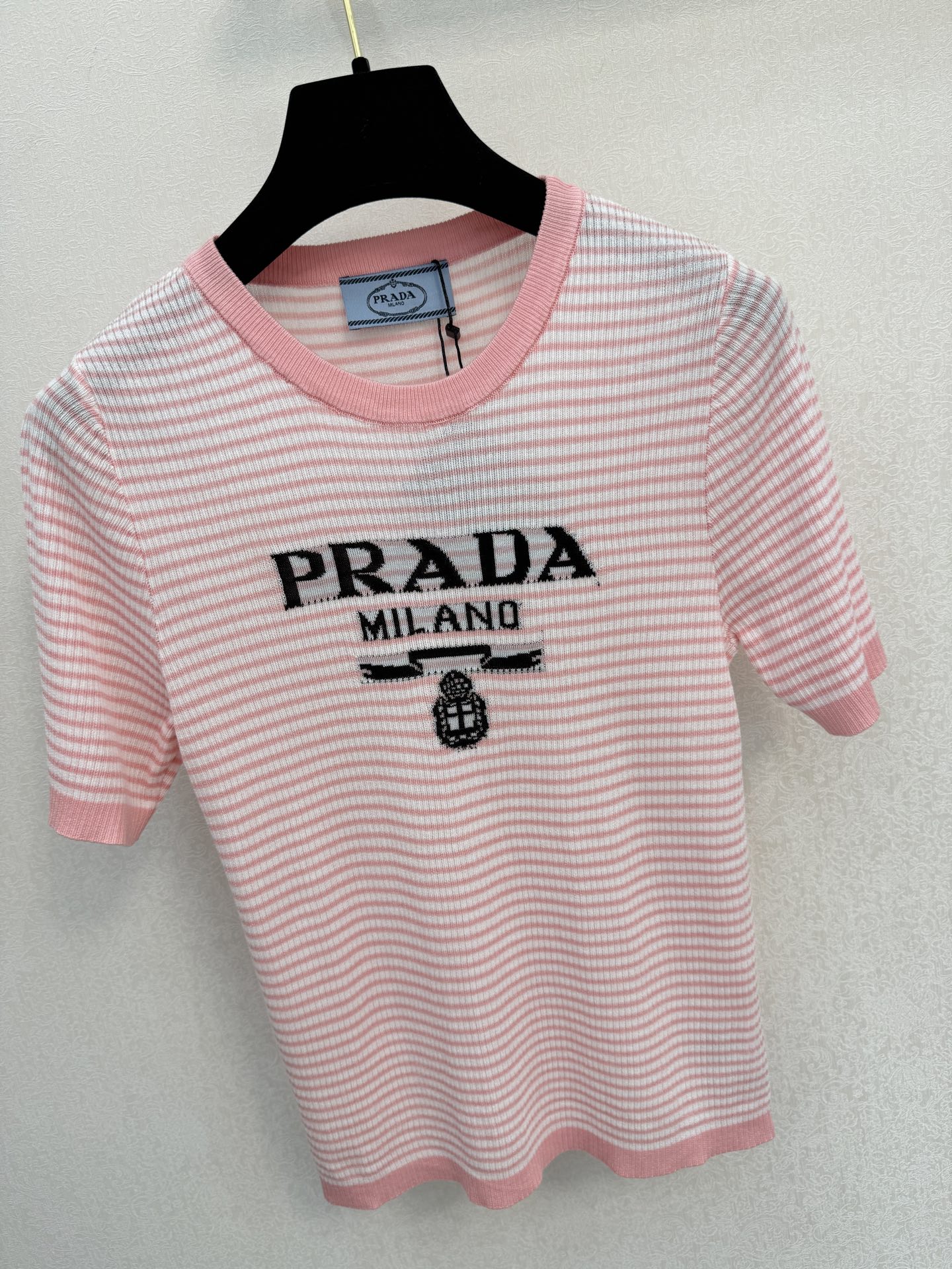 普拉达新品🆕🆕圆领短袖💗💗实拍图🆕🆕三色3码