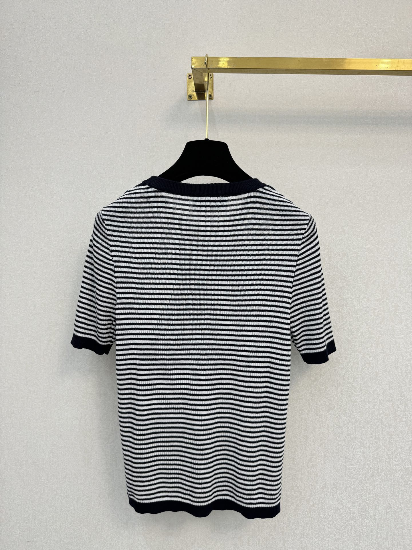 普拉达新品🆕🆕圆领短袖💗💗实拍图🆕🆕三色3码