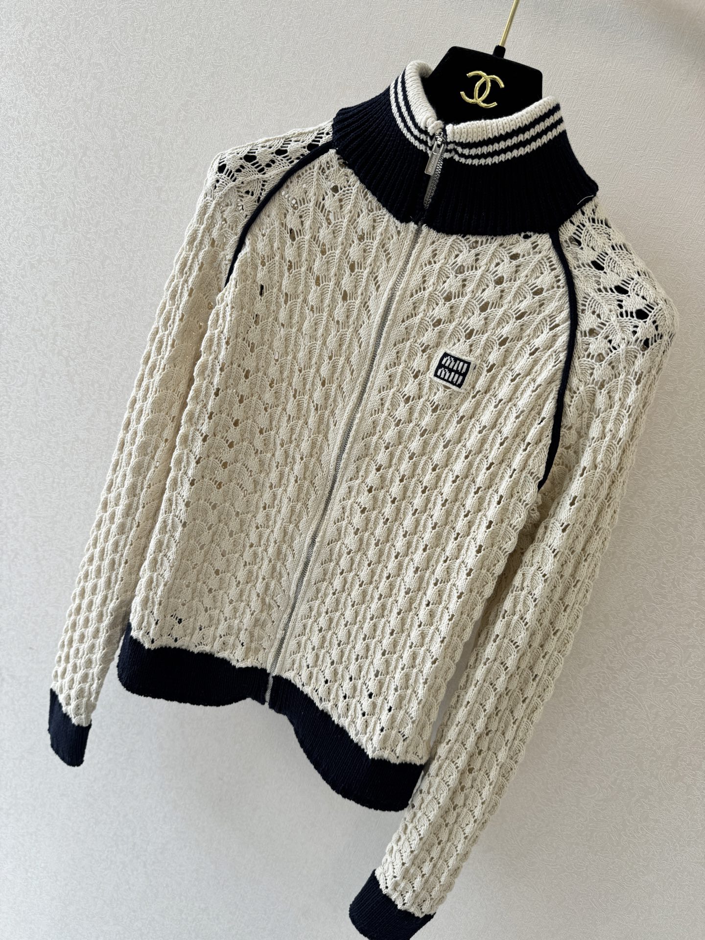 缪缪高版本新品🆕🆕拉链开衫🍀🍀实拍图💗💗