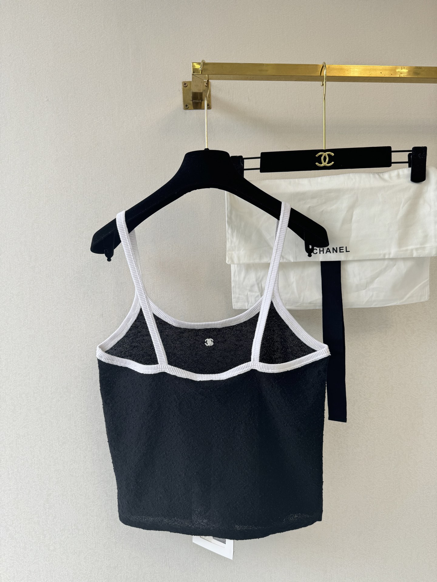 小香新品🆕🆕小吊带🍀🍀实拍图💗💗两色3码