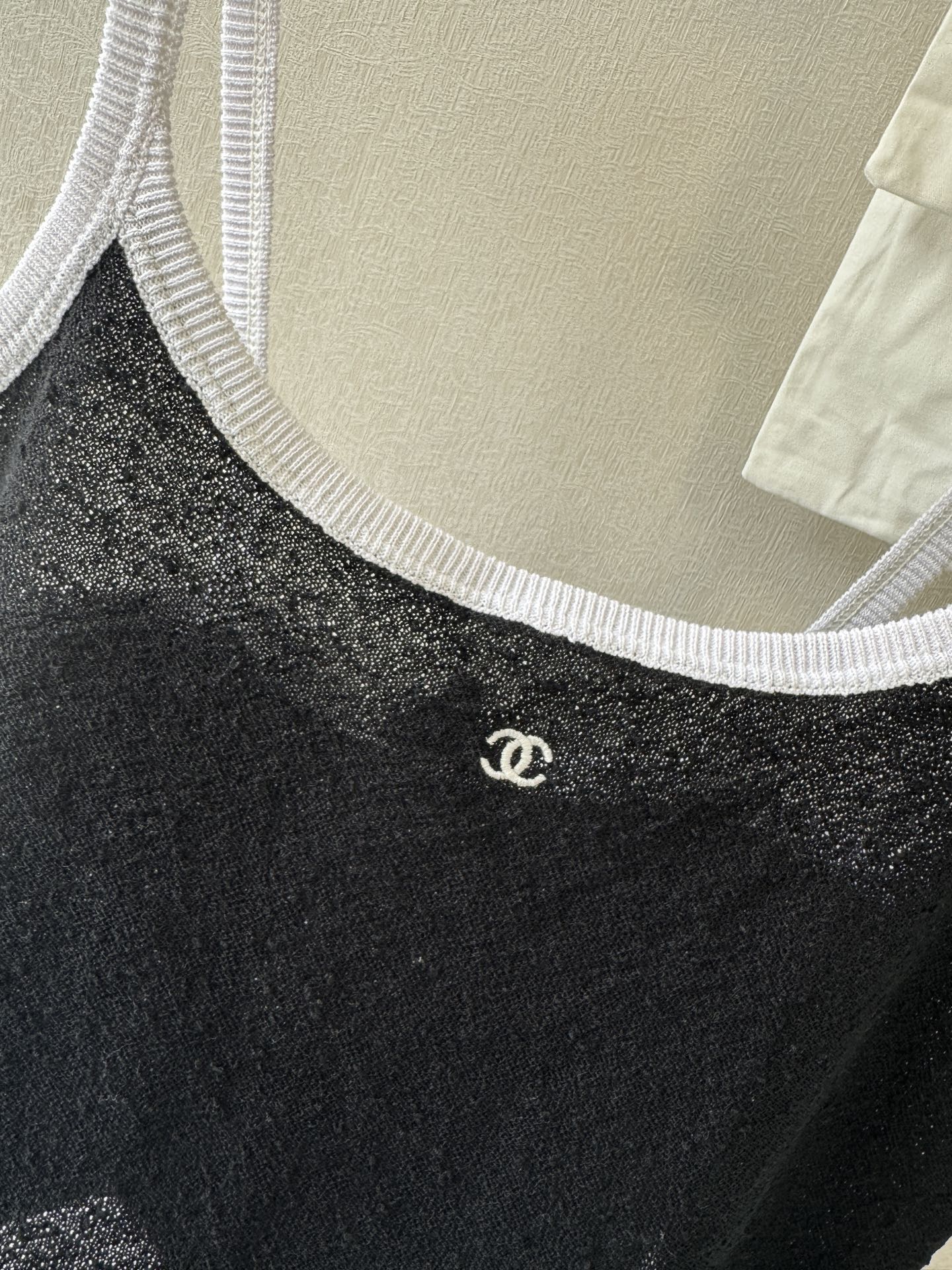 小香新品🆕🆕小吊带🍀🍀实拍图💗💗两色3码