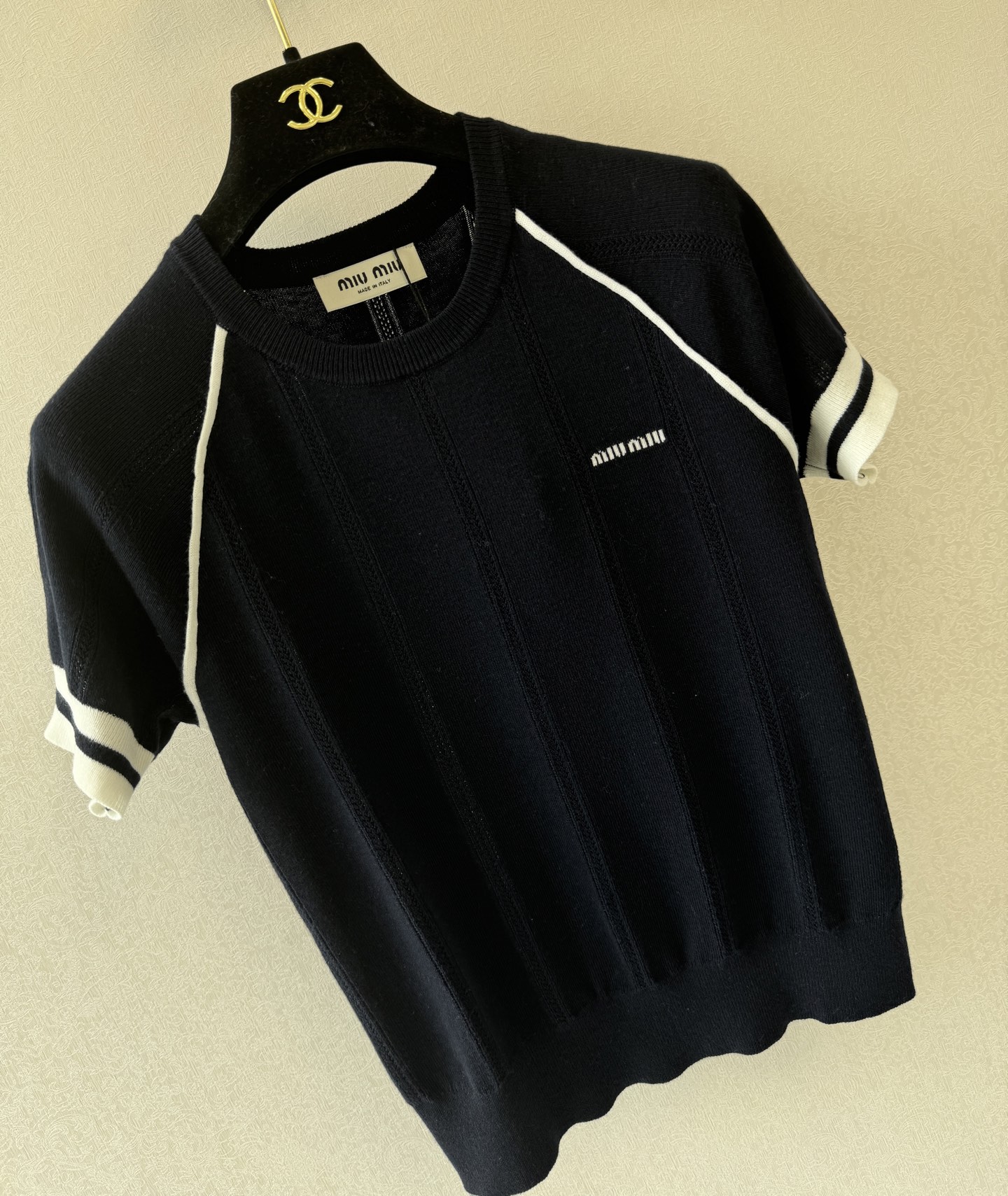 缪缪经典爆款🆕🆕圆领短袖💗💗实拍图🆕🆕三色3码