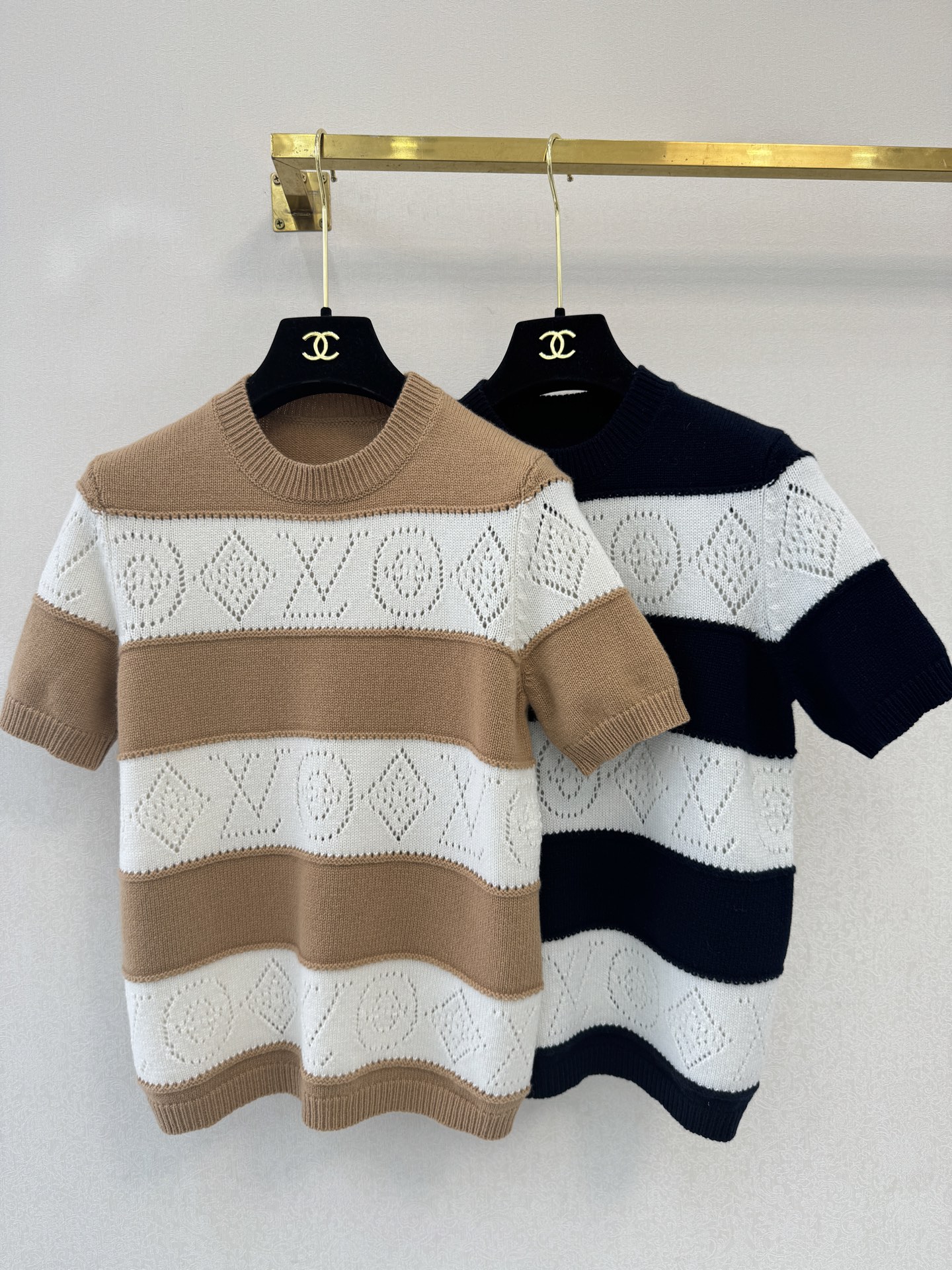 LV高版本新品🆕🆕圆领短袖💗💗实拍图🆕🆕两色3码