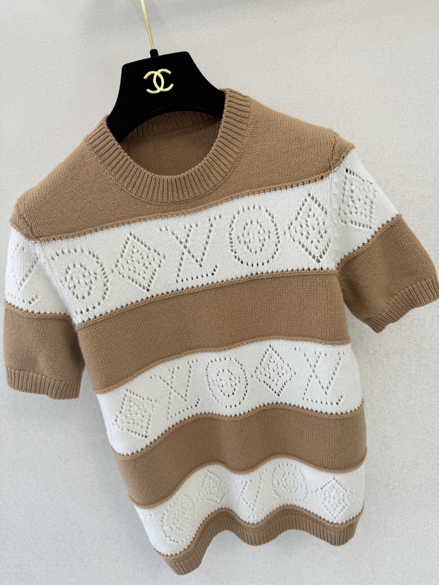 LV高版本新品🆕🆕圆领短袖💗💗实拍图🆕🆕两色3码