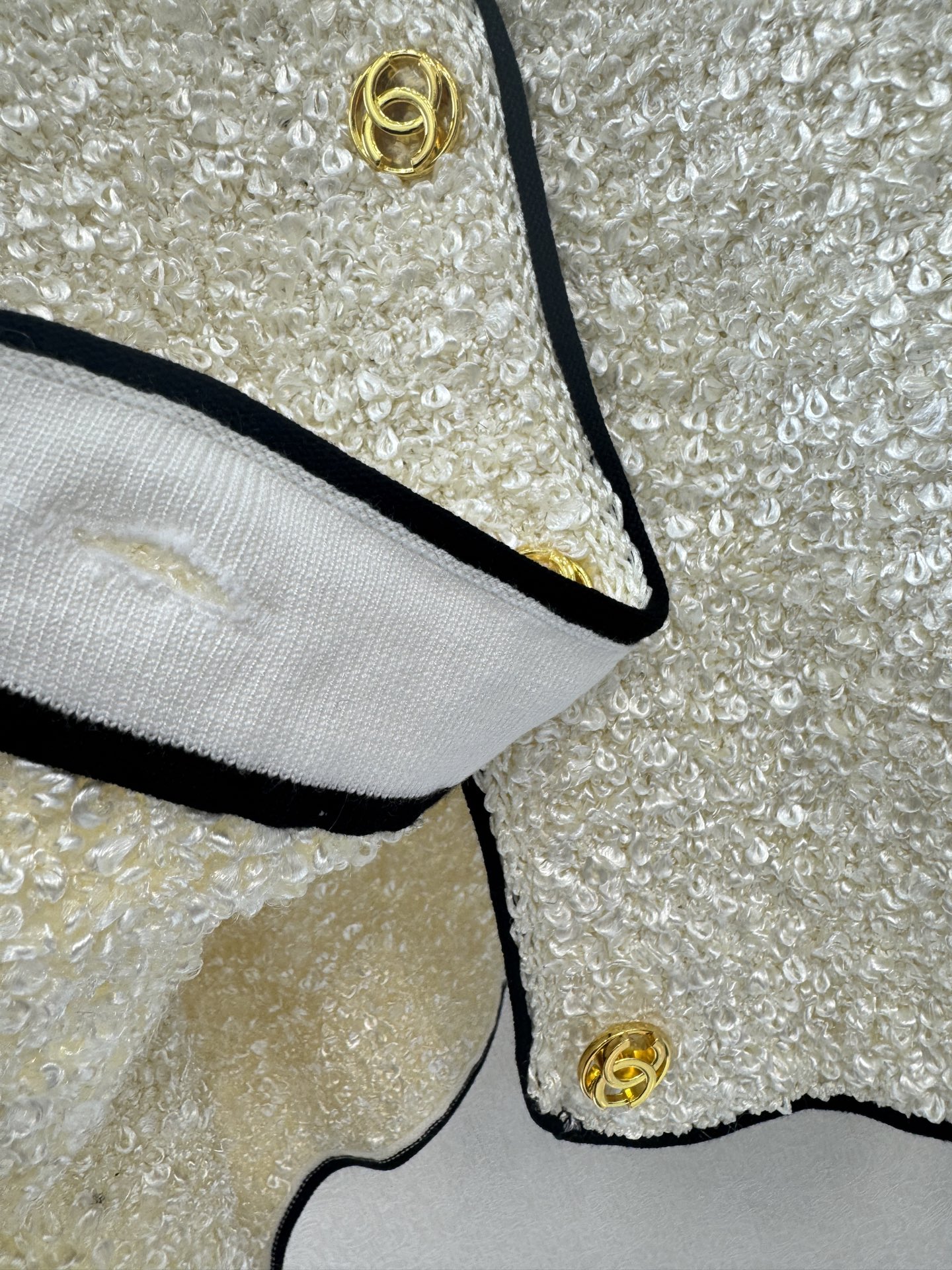 小香新品🆕🆕圆领长袖开衫💗💗实拍图🆕🆕两色3码