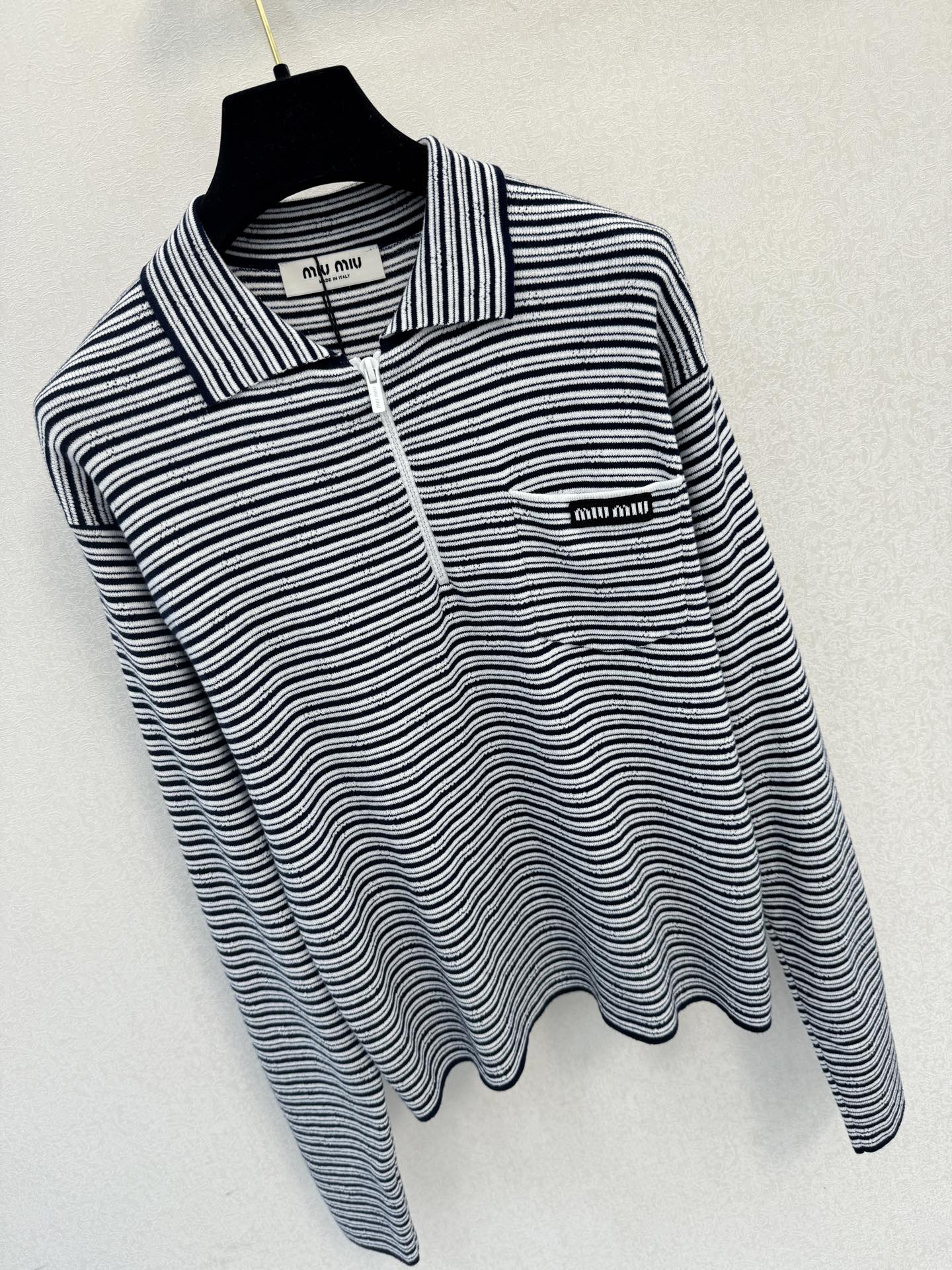 缪缪新品🆕🆕翻领半拉链💗💗实拍图🆕🆕