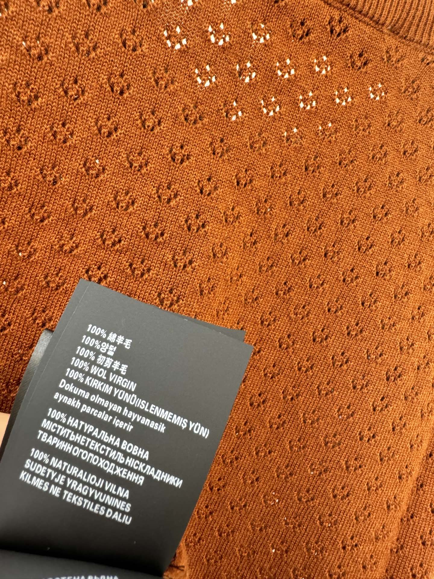 缪缪新品🆕🆕圆领短袖💗💗实拍图🆕🆕