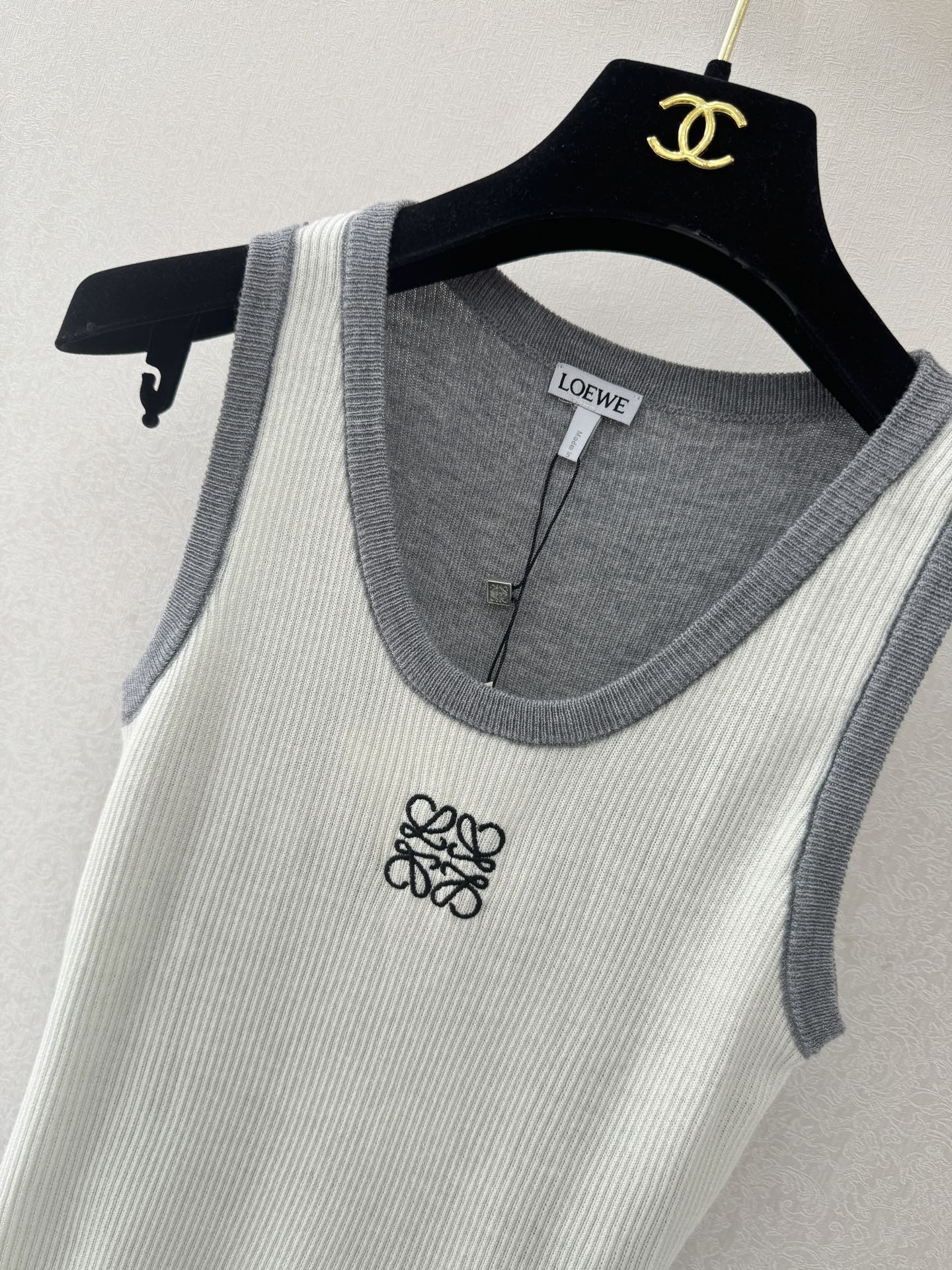 罗意威新品🆕🆕背心💗💗实拍图🆕🆕两色3码