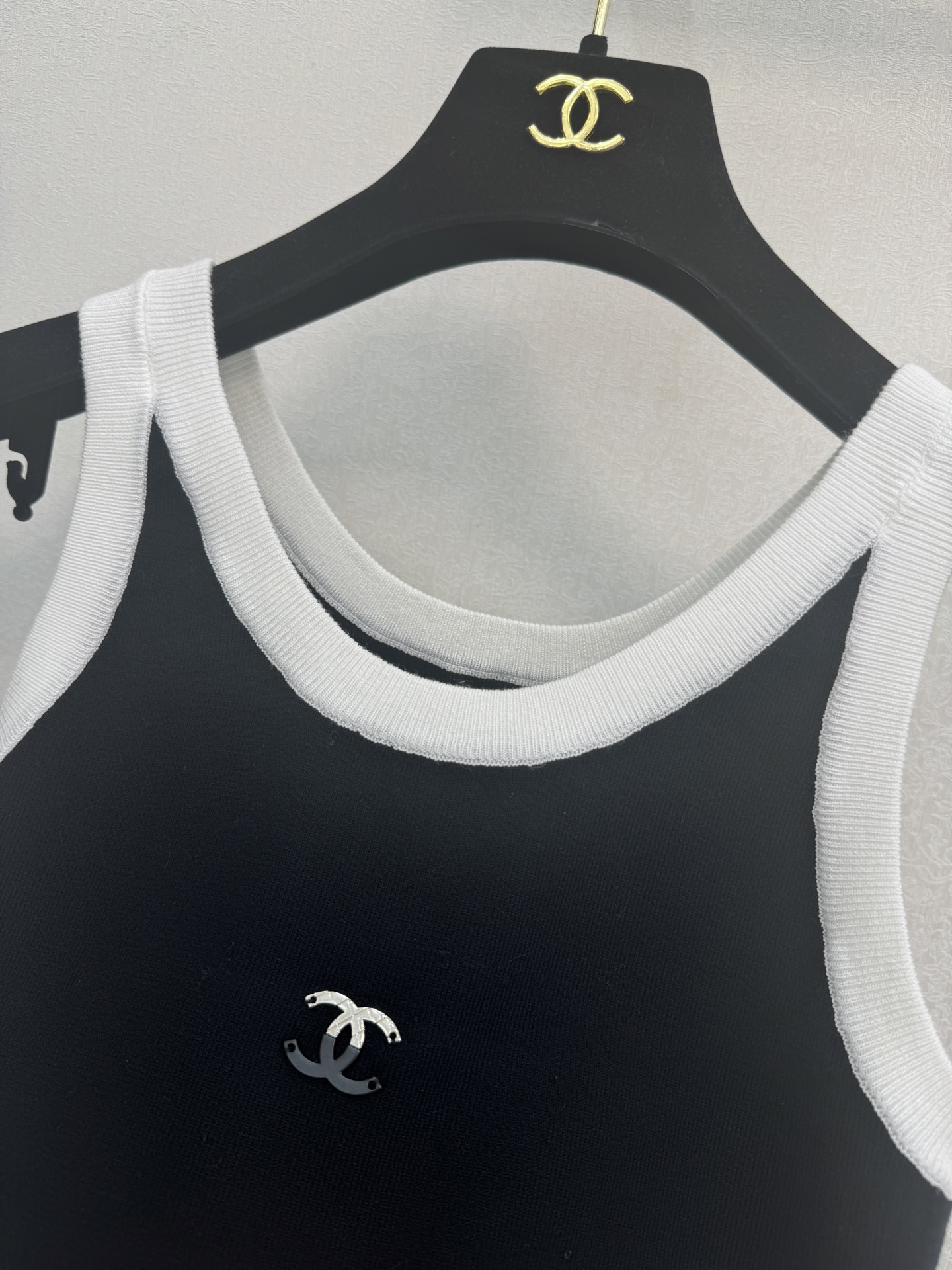 小香新品🆕🆕背心💗💗实拍图🆕🆕两色3码