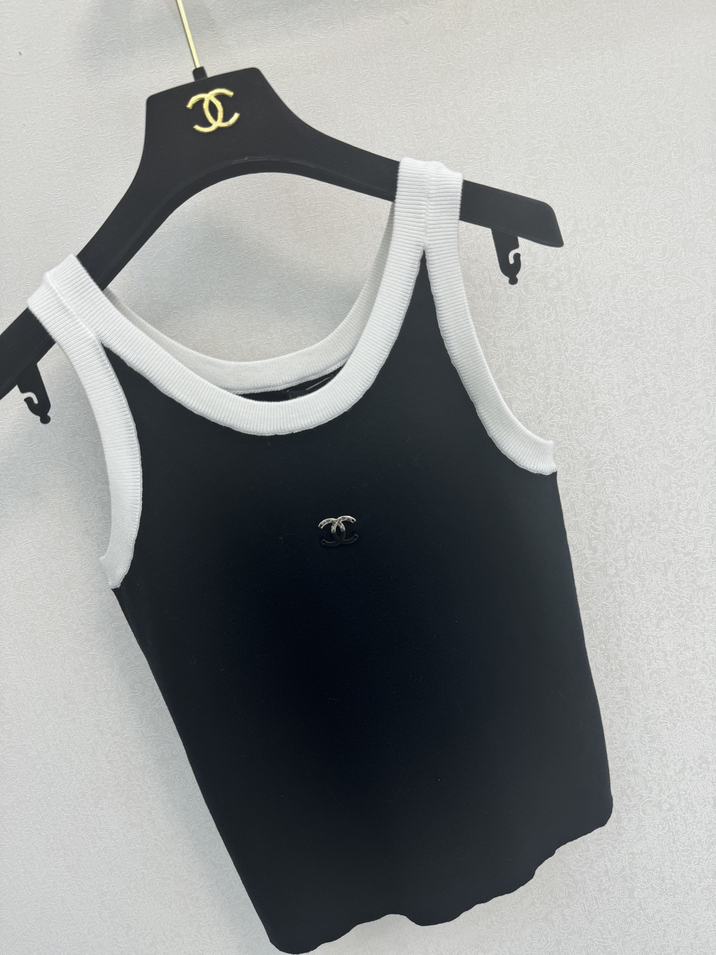 小香新品🆕🆕背心💗💗实拍图🆕🆕两色3码