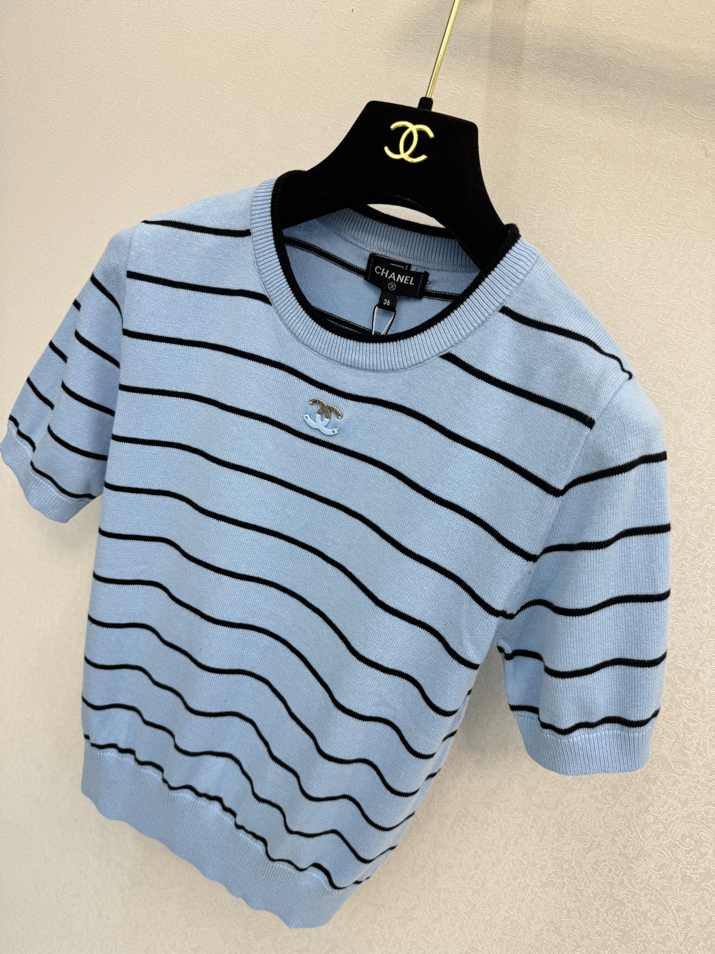 小香新品🆕🆕圆领短袖💗💗实拍图🆕🆕两色3码