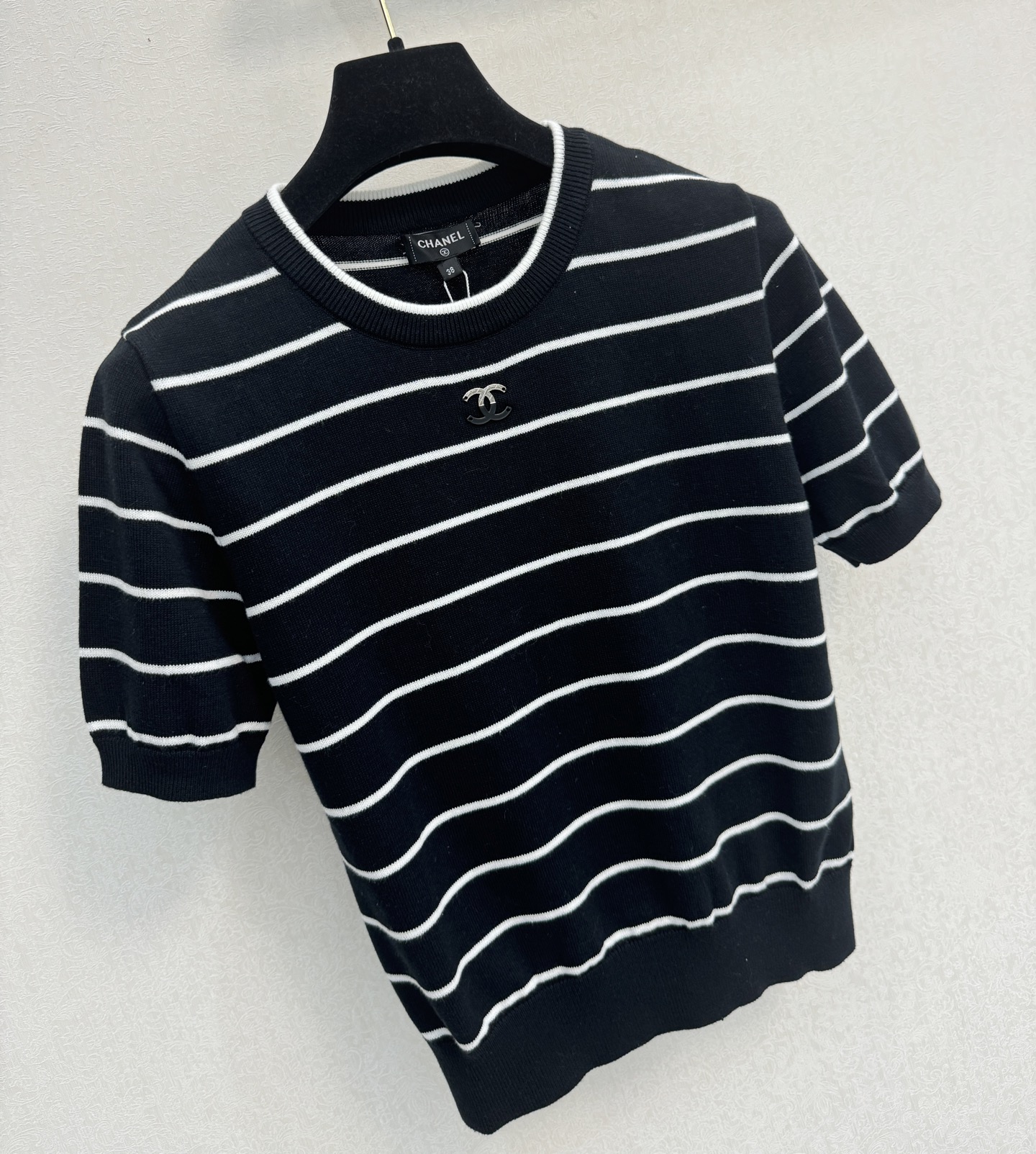 小香新品🆕🆕圆领短袖💗💗实拍图🆕🆕两色3码