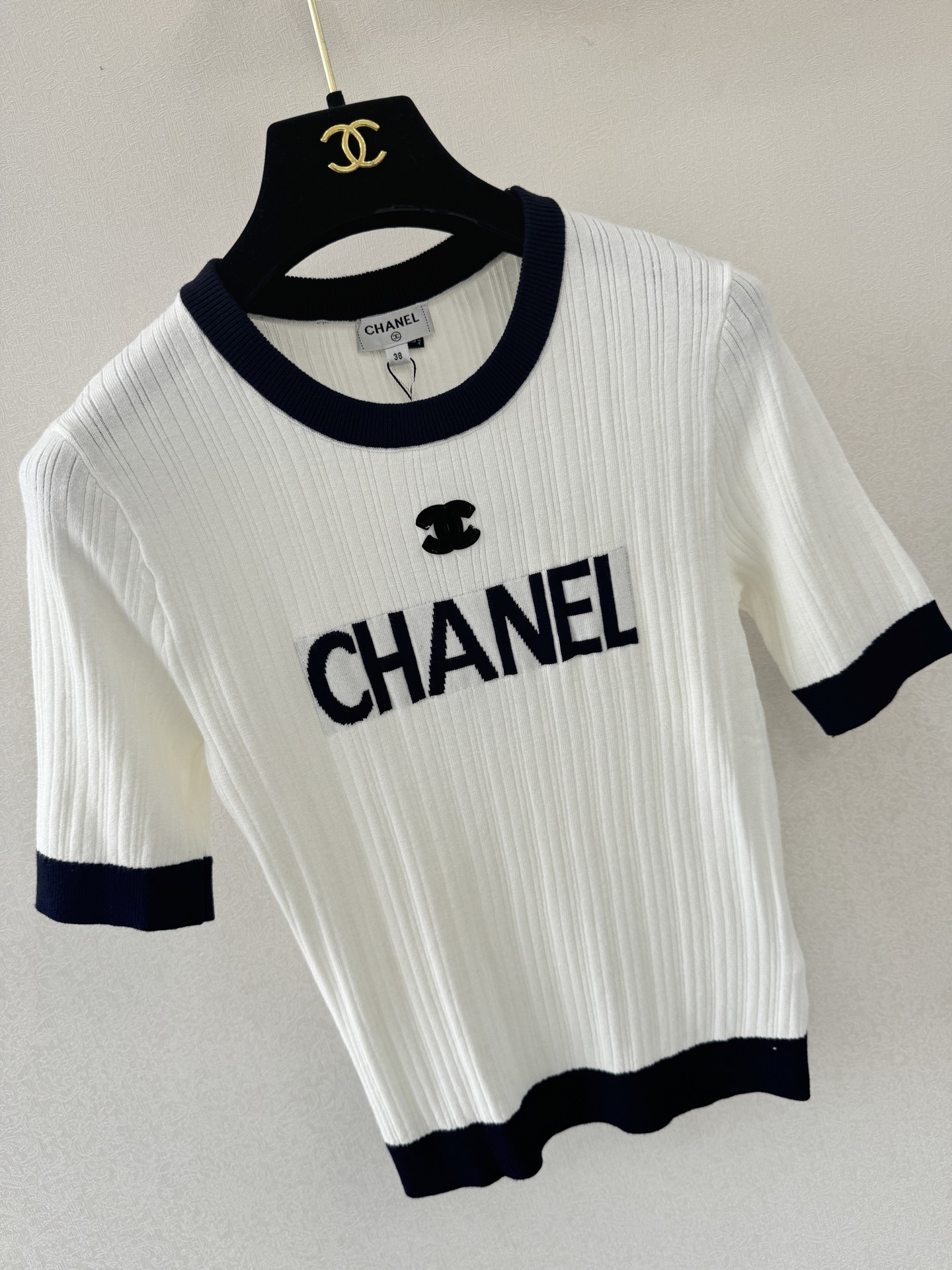 小香新品🆕🆕圆领短袖💗💗实拍图🆕🆕两色3码