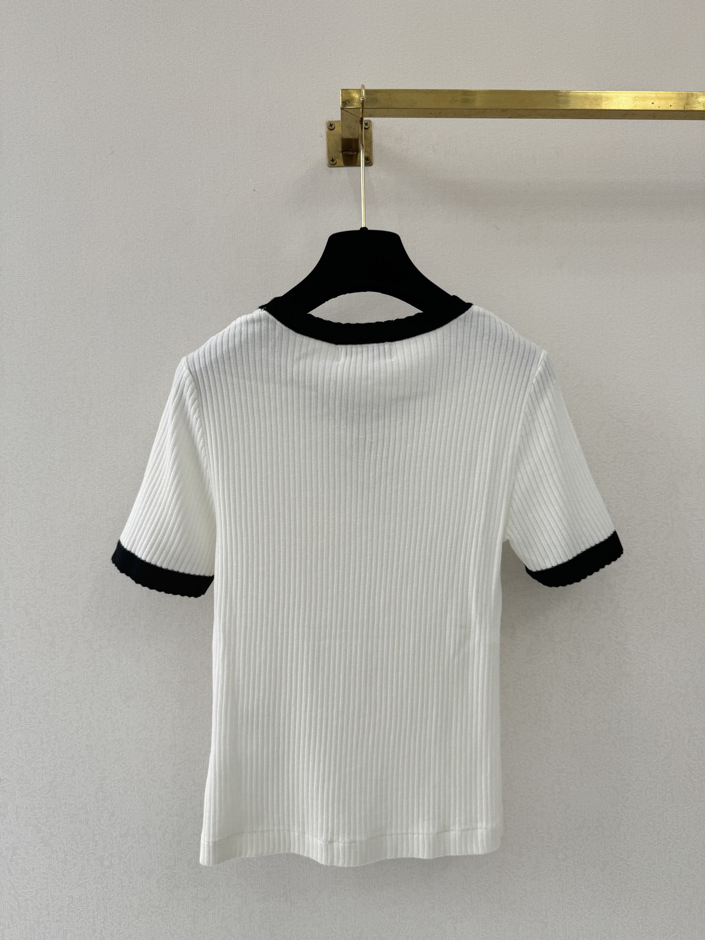 缪缪新品🆕🆕圆领短袖💗💗实拍图🆕🆕