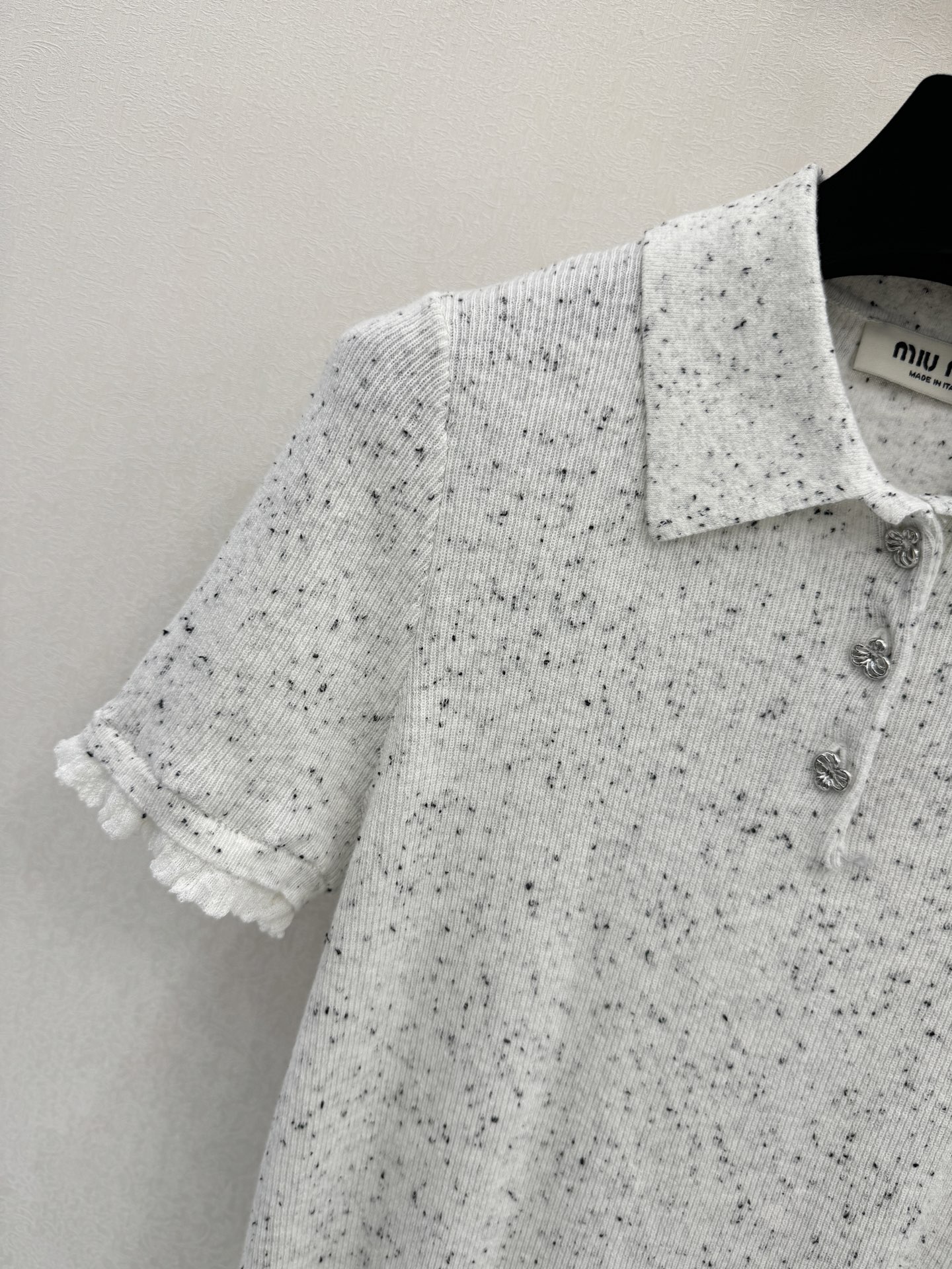 缪缪新品🆕🆕Polo领短袖💗💗实拍图🆕🆕两色3码