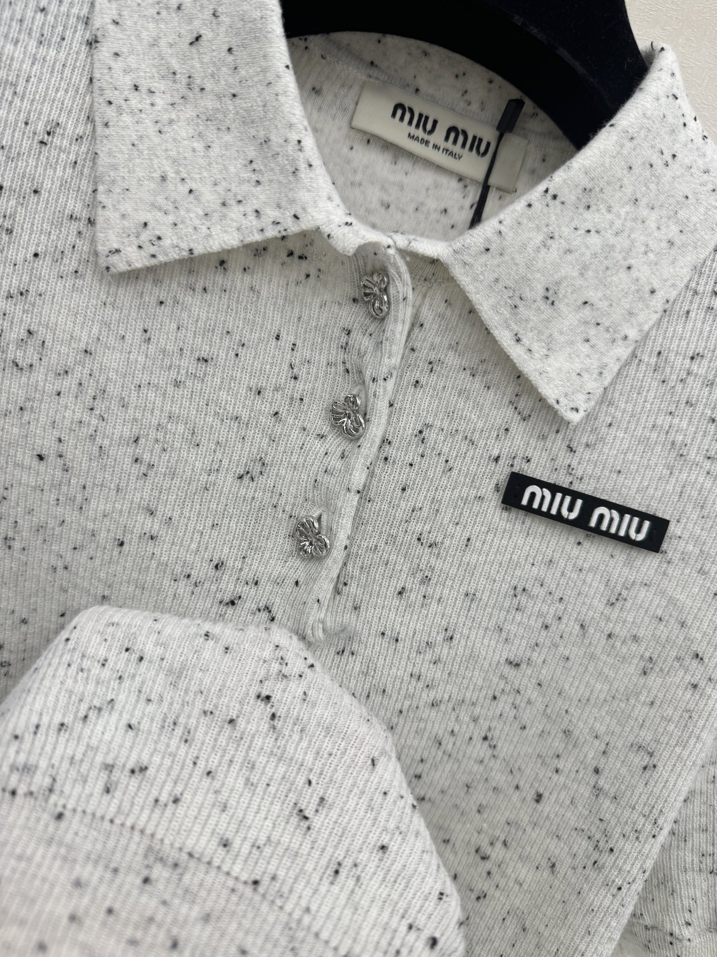 缪缪新品🆕🆕Polo领短袖💗💗实拍图🆕🆕两色3码