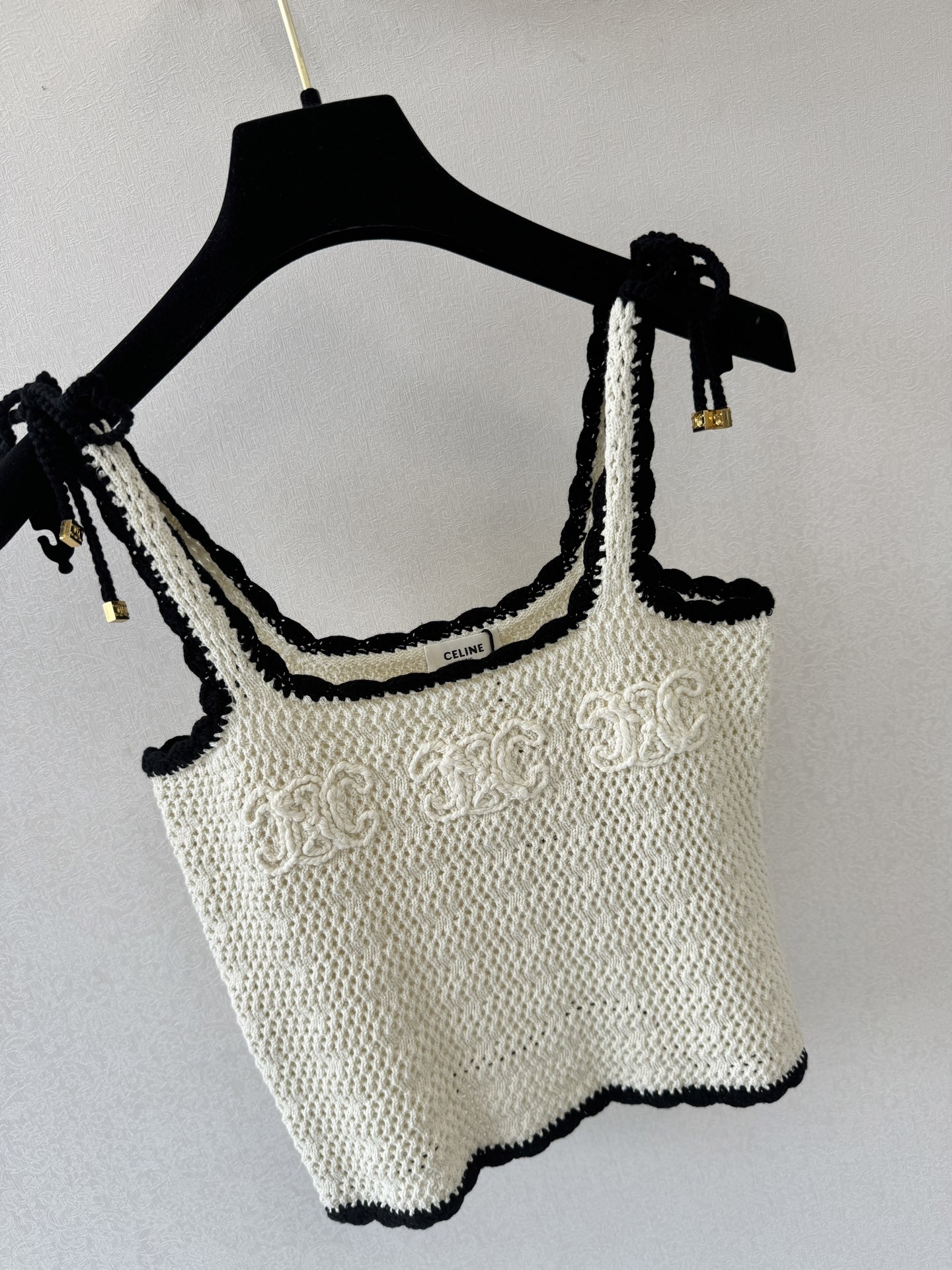 赛琳经典款🆕🆕小吊带💗💗实拍图🆕🆕