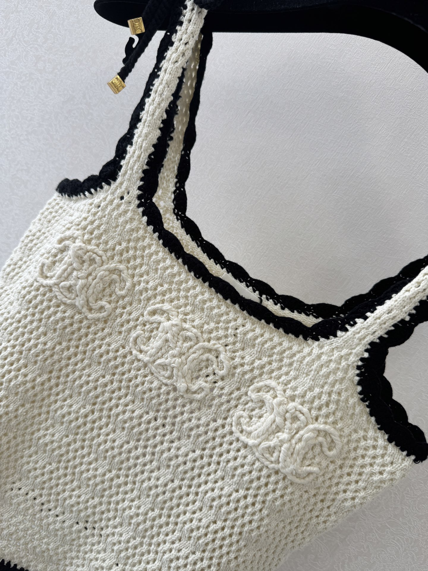 赛琳经典款🆕🆕小吊带💗💗实拍图🆕🆕