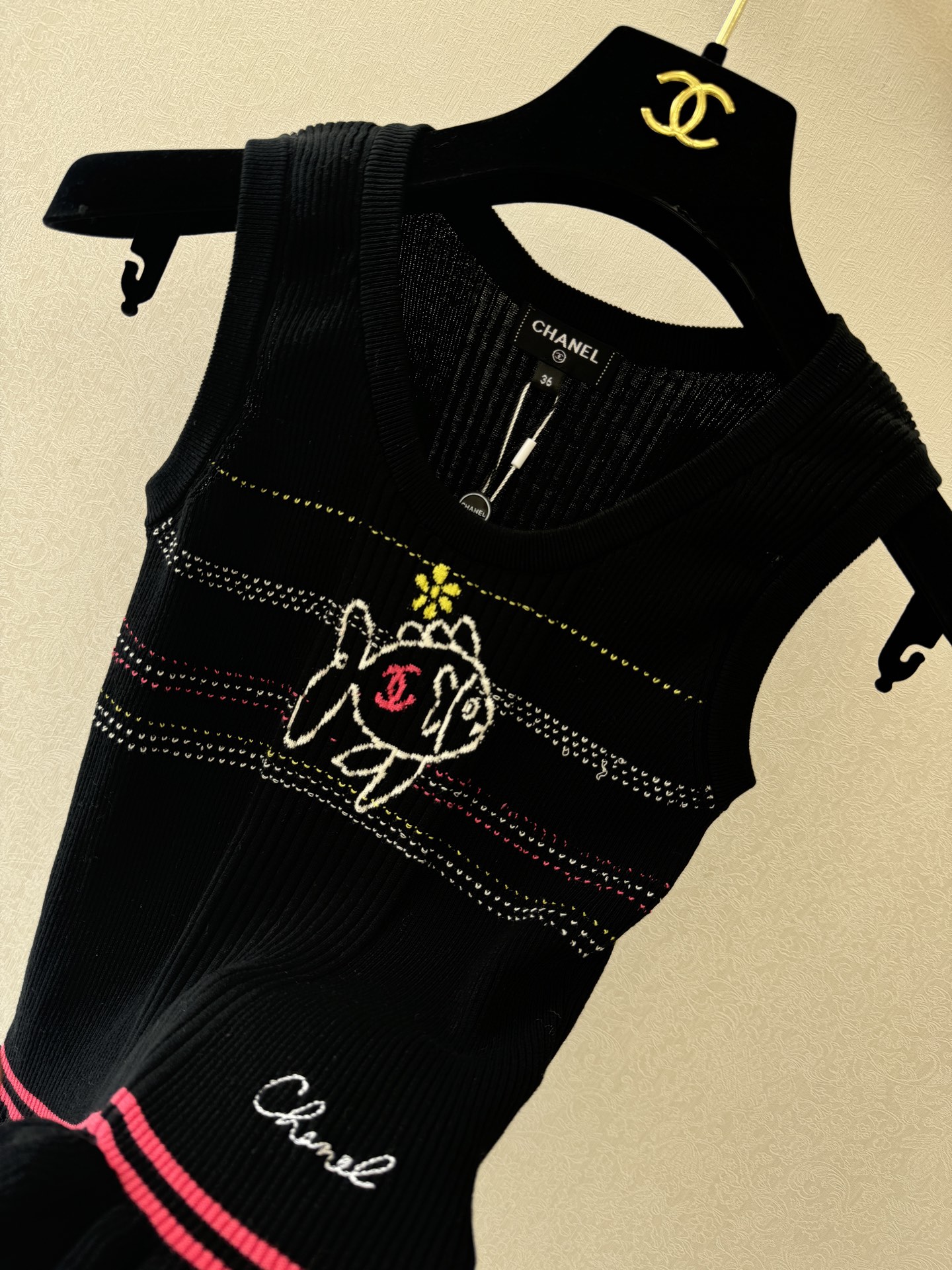 小香新品🆕🆕背心💗💗实拍图🆕🆕两色3码