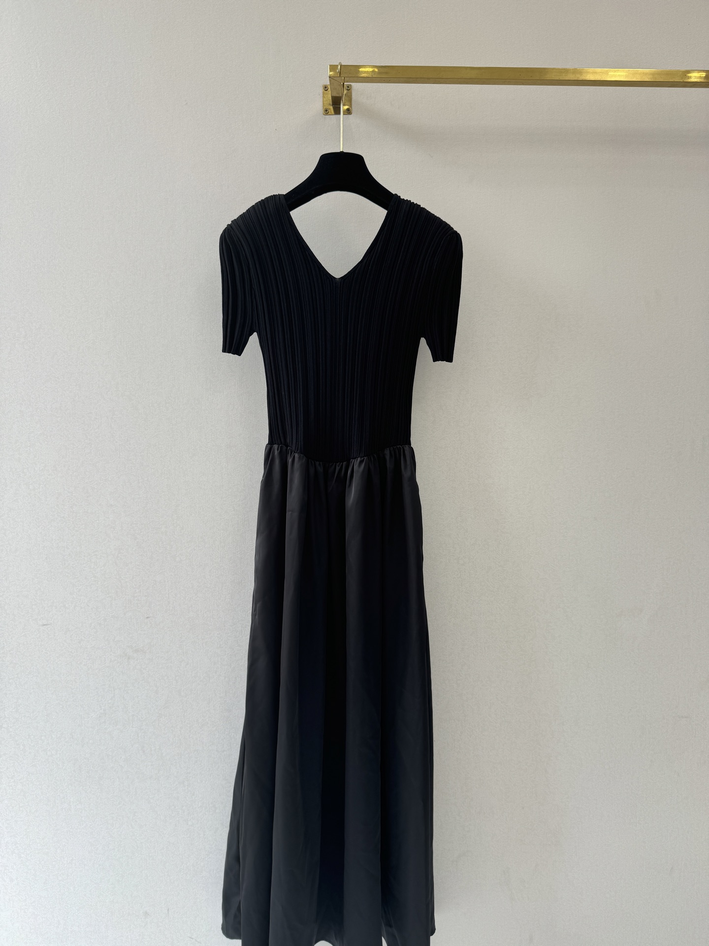 小香新品🆕🆕V领长裙💗💗实拍图🆕🆕