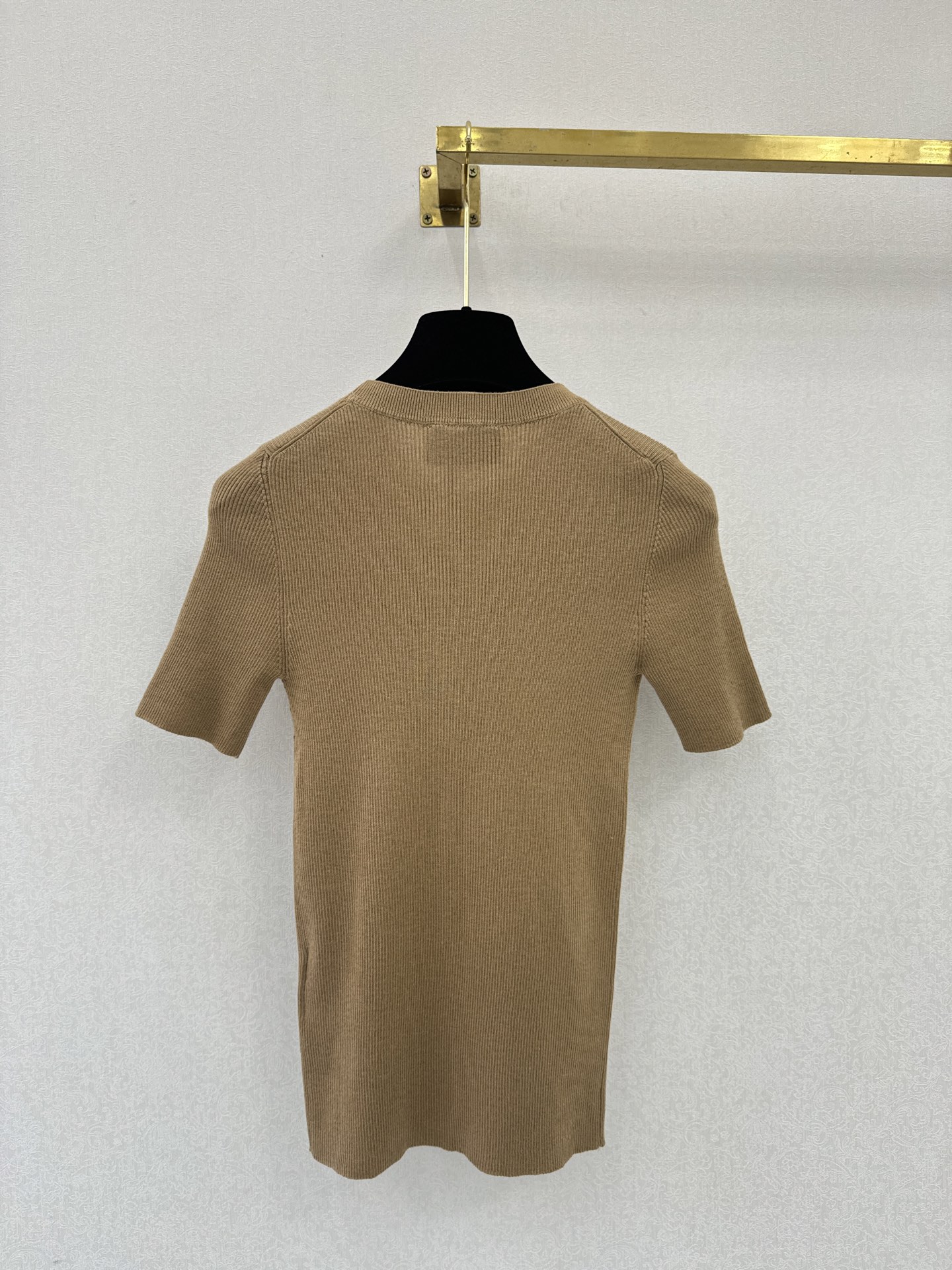 普拉达新品🆕🆕圆领短袖💗💗实拍图🆕四色3码