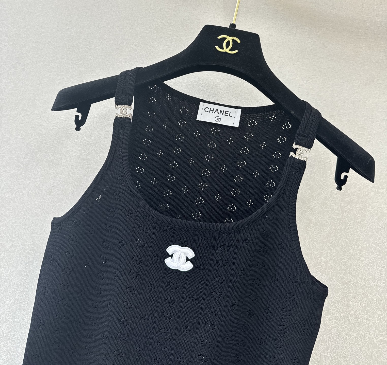 小香新品🆕🆕背心💗💗实拍图🆕🆕两色3码