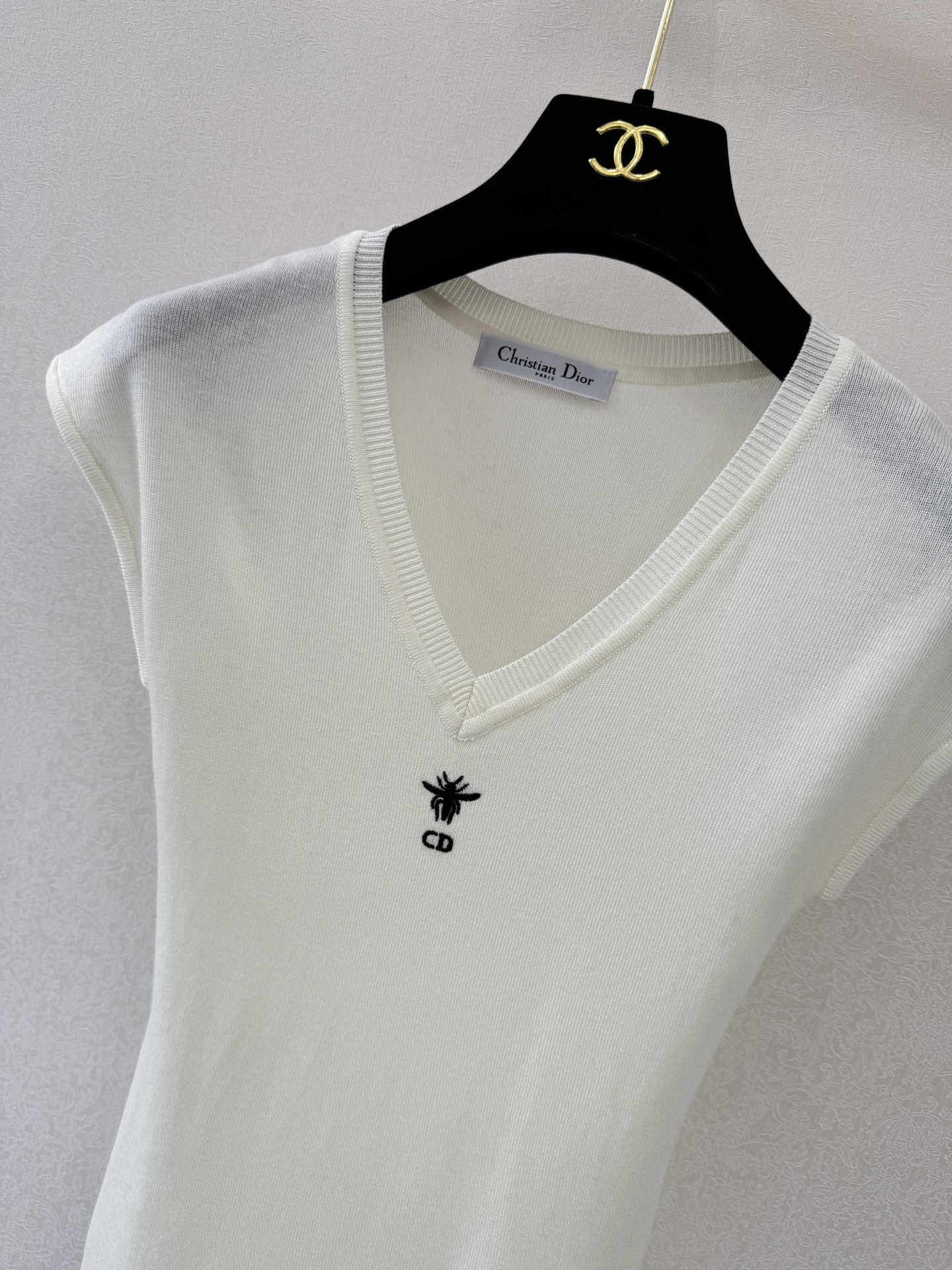 迪奥新品🆕🆕V领坎肩背心💗💗实拍图🆕🆕两色3码