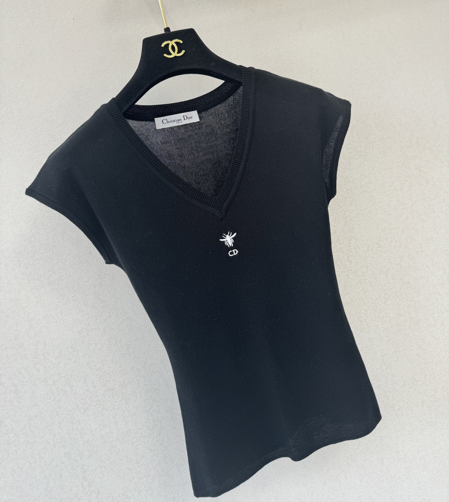 迪奥新品🆕🆕V领坎肩背心💗💗实拍图🆕🆕两色3码