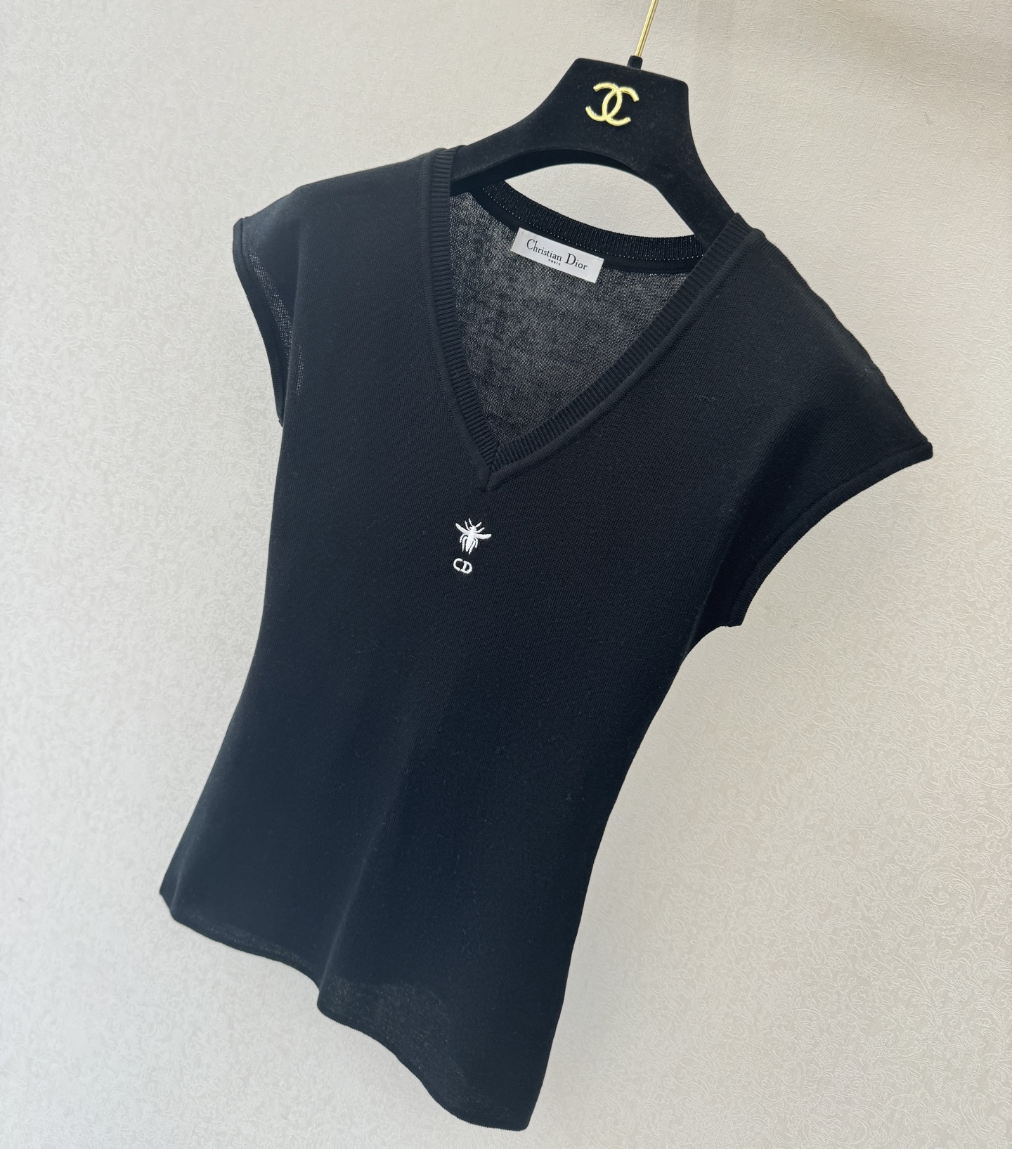 迪奥新品🆕🆕V领坎肩背心💗💗实拍图🆕🆕两色3码