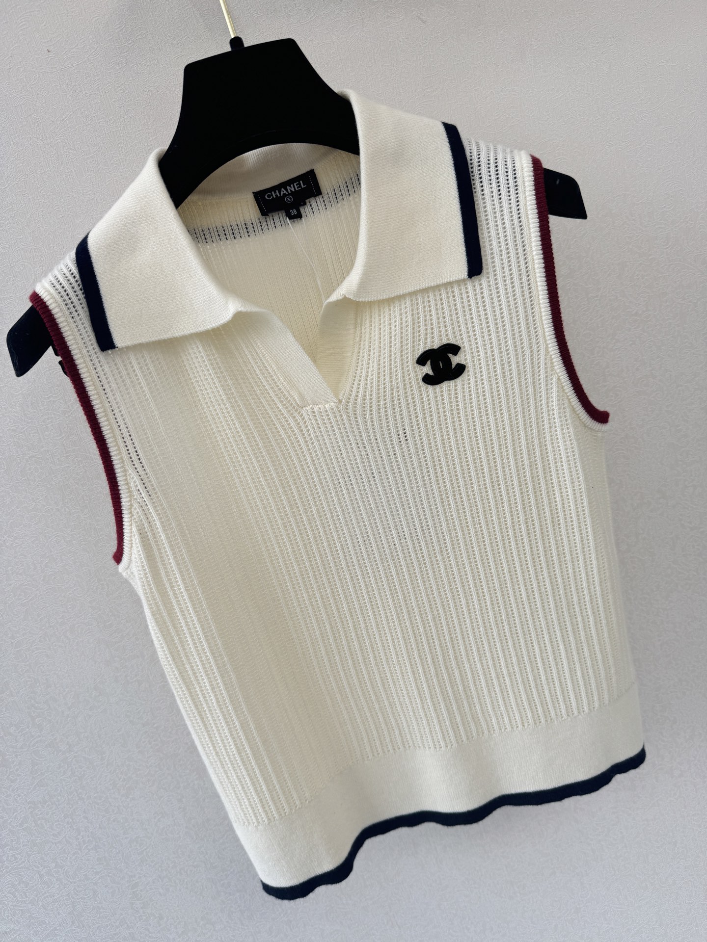 小香新品🆕🆕翻领背心💗💗实拍图🆕🆕两色3码