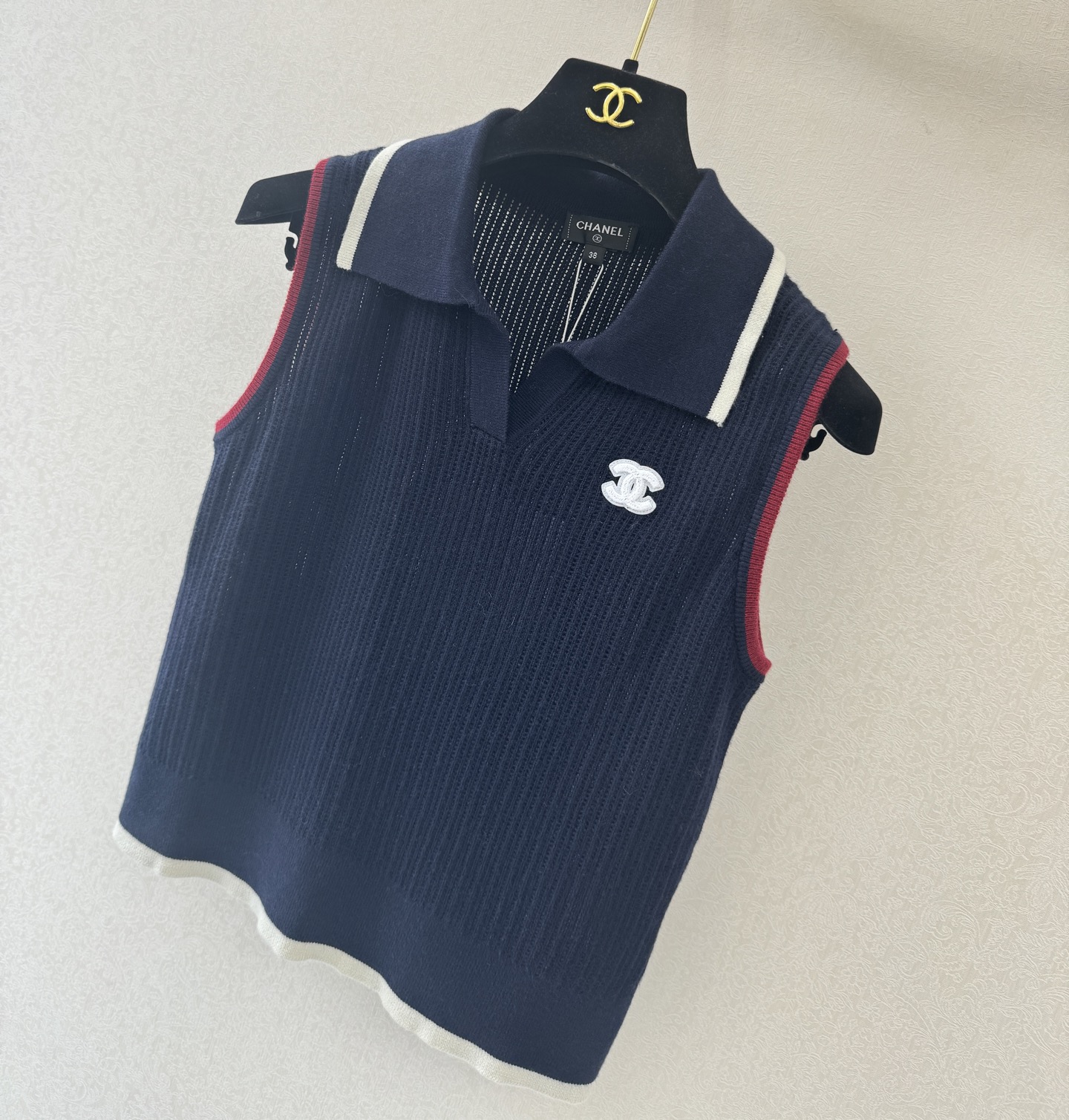 小香新品🆕🆕翻领背心💗💗实拍图🆕🆕两色3码