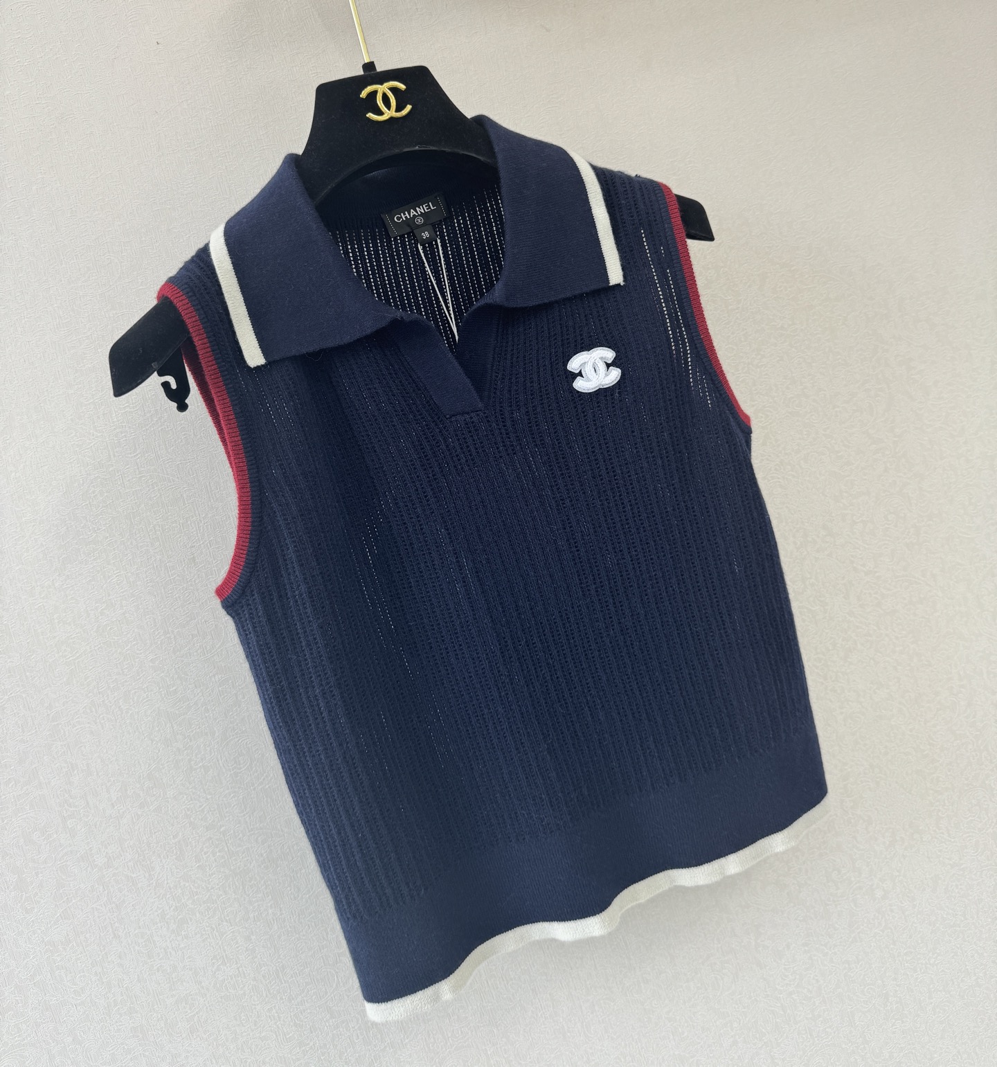 小香新品🆕🆕翻领背心💗💗实拍图🆕🆕两色3码