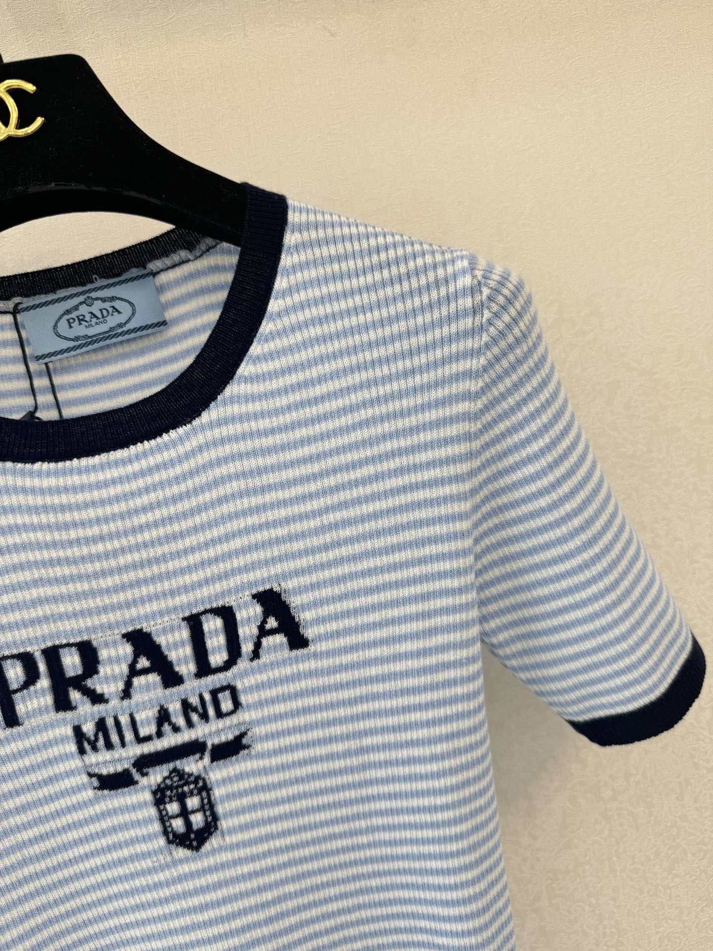 普拉达新品🆕🆕圆领短袖💗💗实拍图🆕🆕