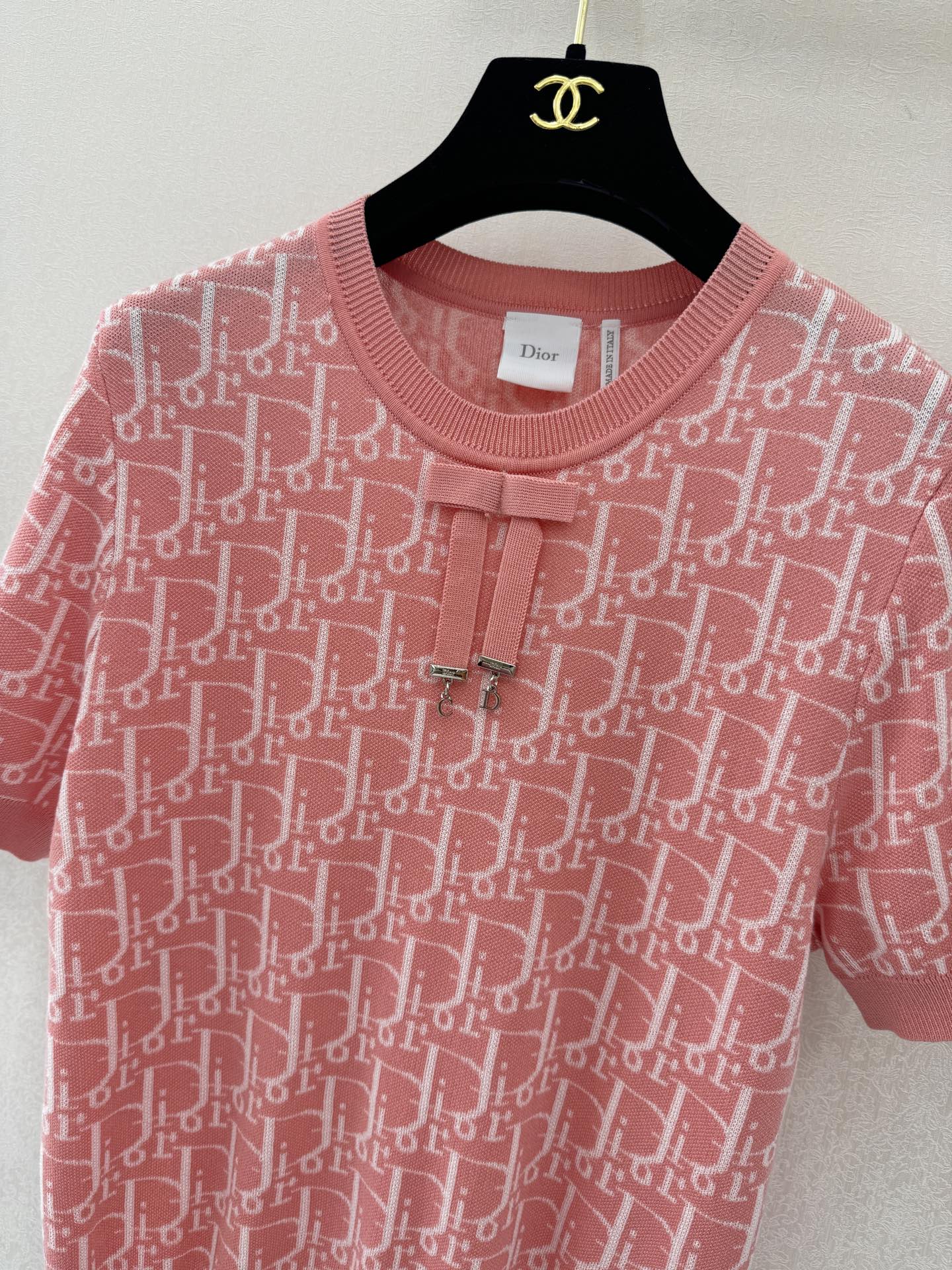 迪奥新品🆕🆕圆领短袖💗💗实拍图🆕🆕三色3码