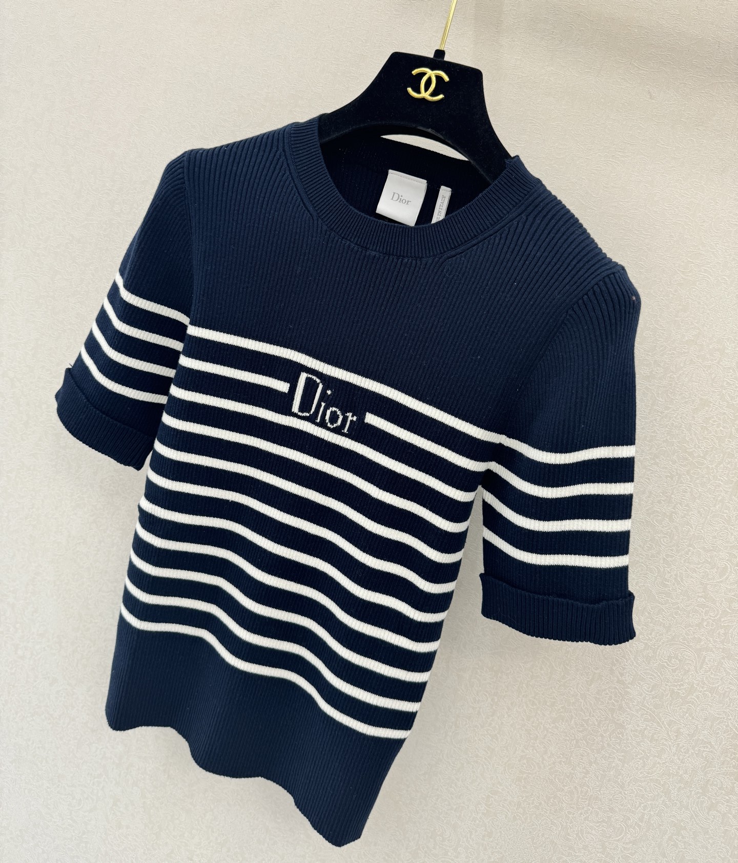 迪奥新品🆕🆕圆领短袖💗💗实拍图🆕🆕两色3码