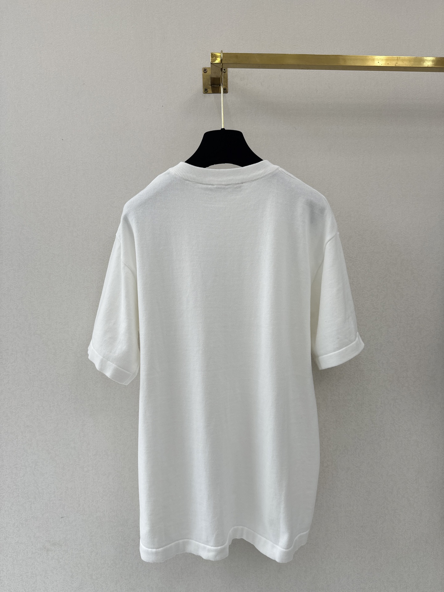 LV新品🆕🆕圆领短袖💗💗实拍图🆕🆕两色4码