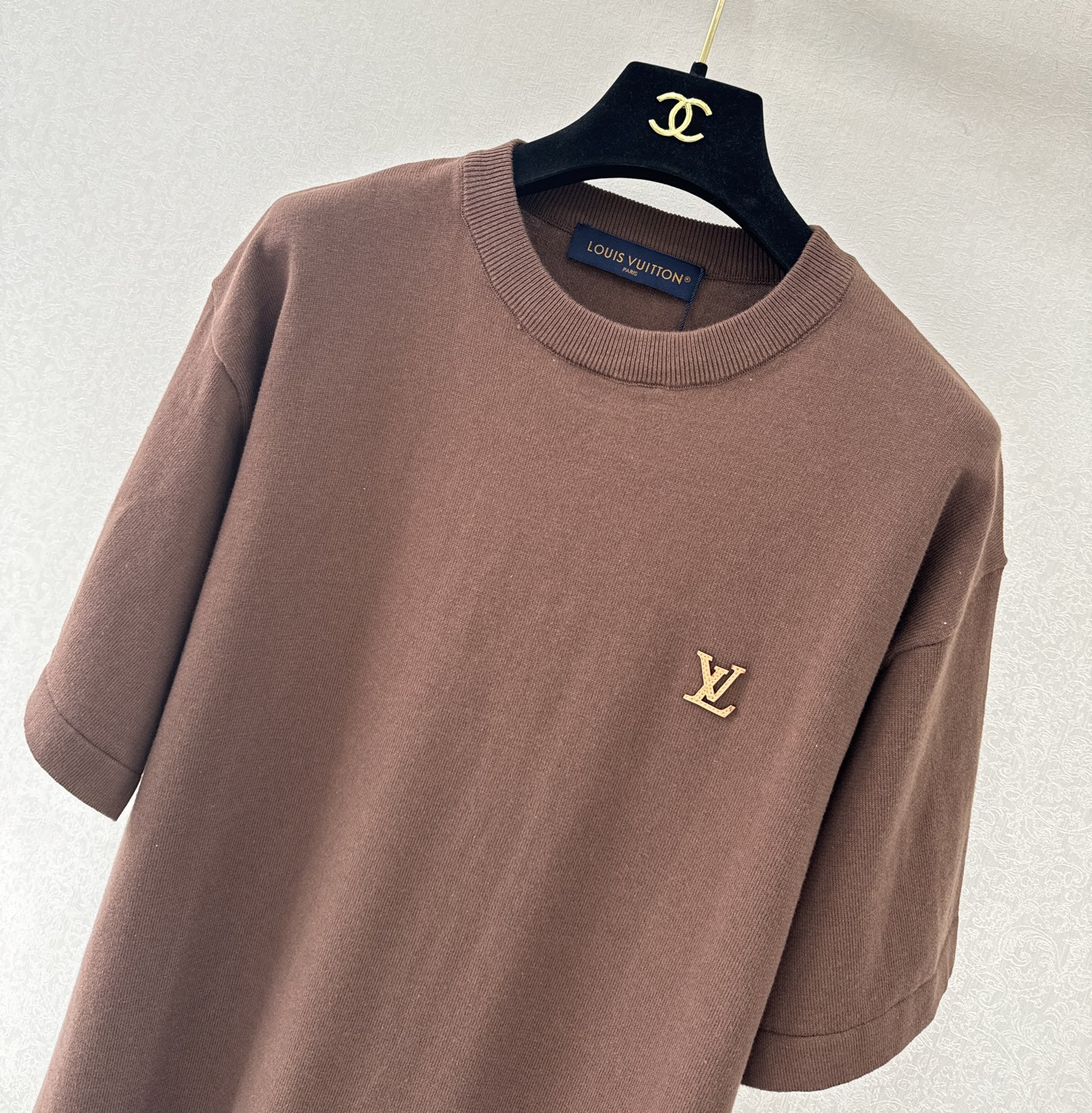 LV新品🆕🆕圆领短袖💗💗实拍图🆕🆕两色4码