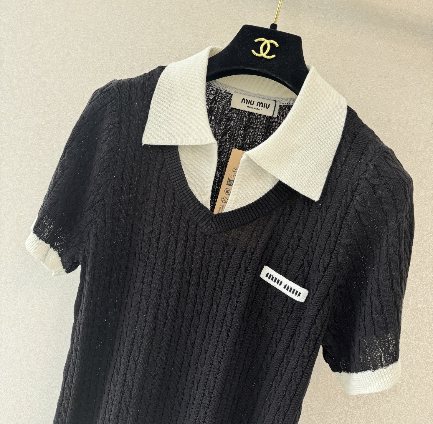 缪缪新品🆕🆕V领套头💗💗实拍图🆕🆕两色3码