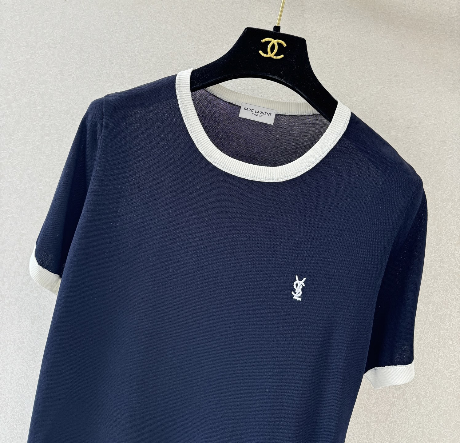 圣罗兰新品🆕🆕圆领短袖💗💗实拍图🆕🆕两色3码