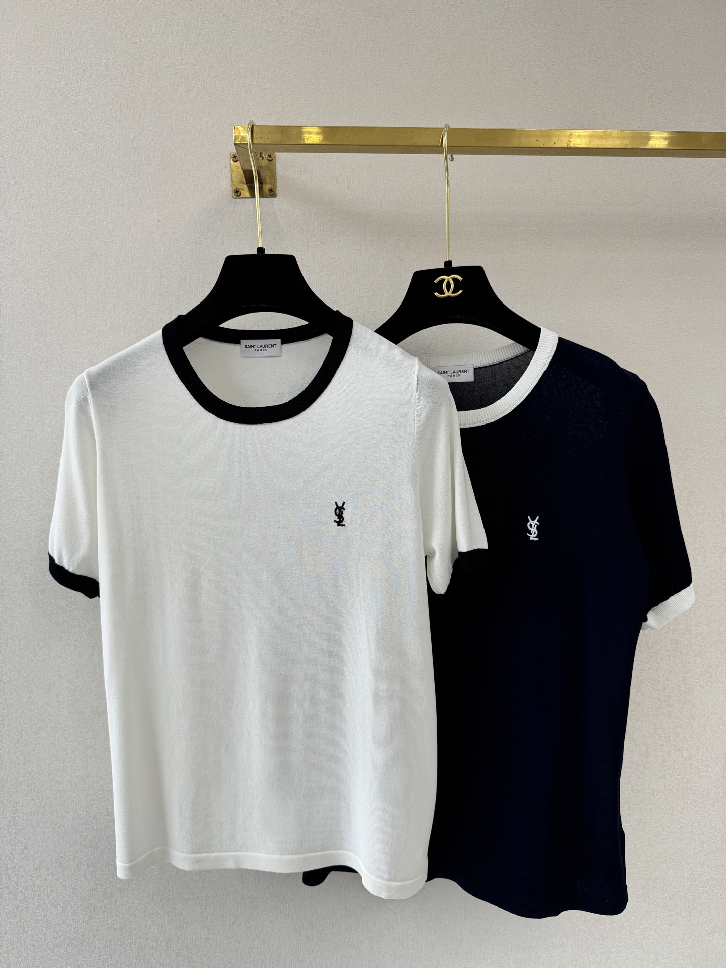 圣罗兰新品🆕🆕圆领短袖💗💗实拍图🆕🆕两色3码