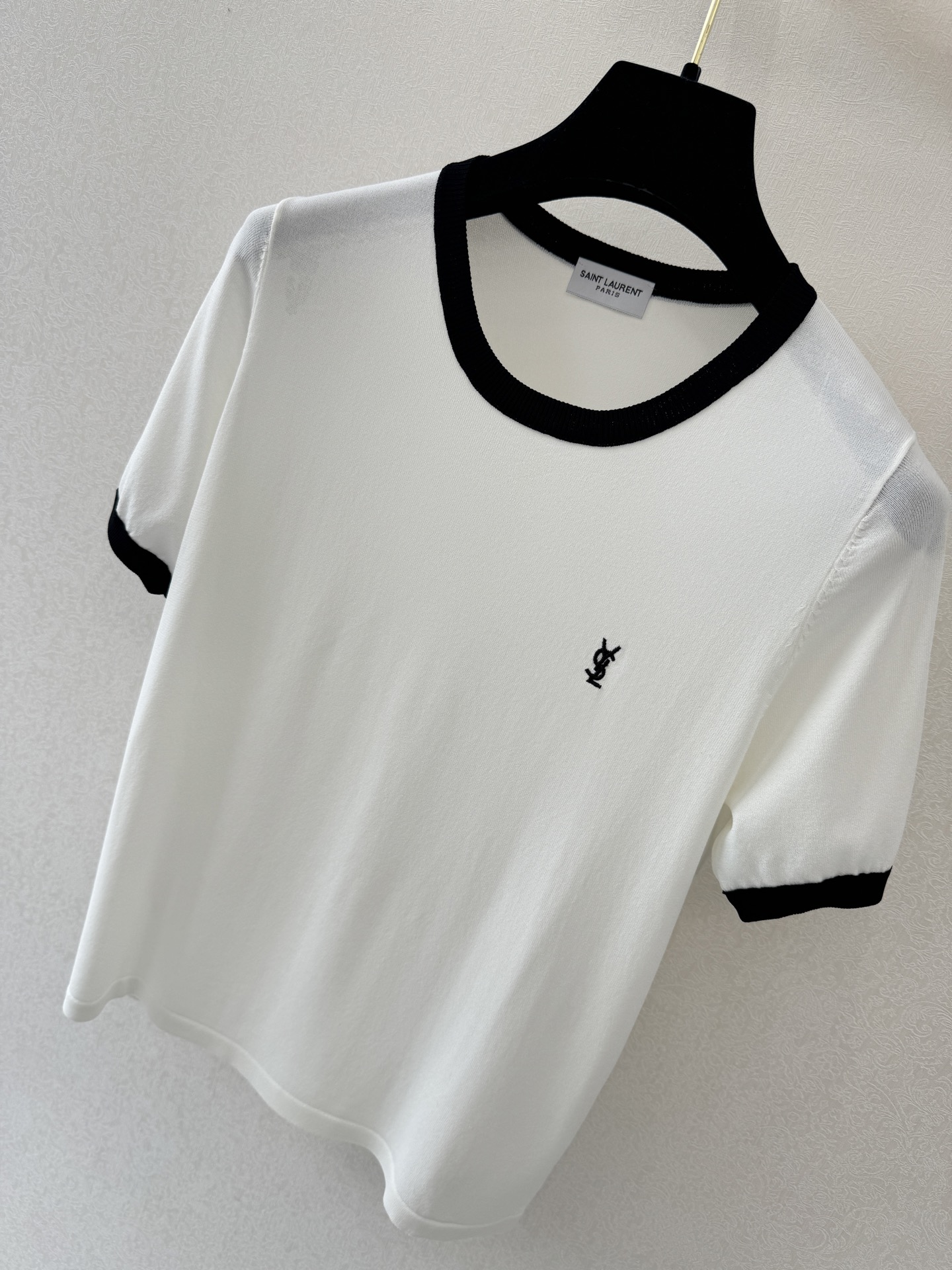 圣罗兰新品🆕🆕圆领短袖💗💗实拍图🆕🆕两色3码