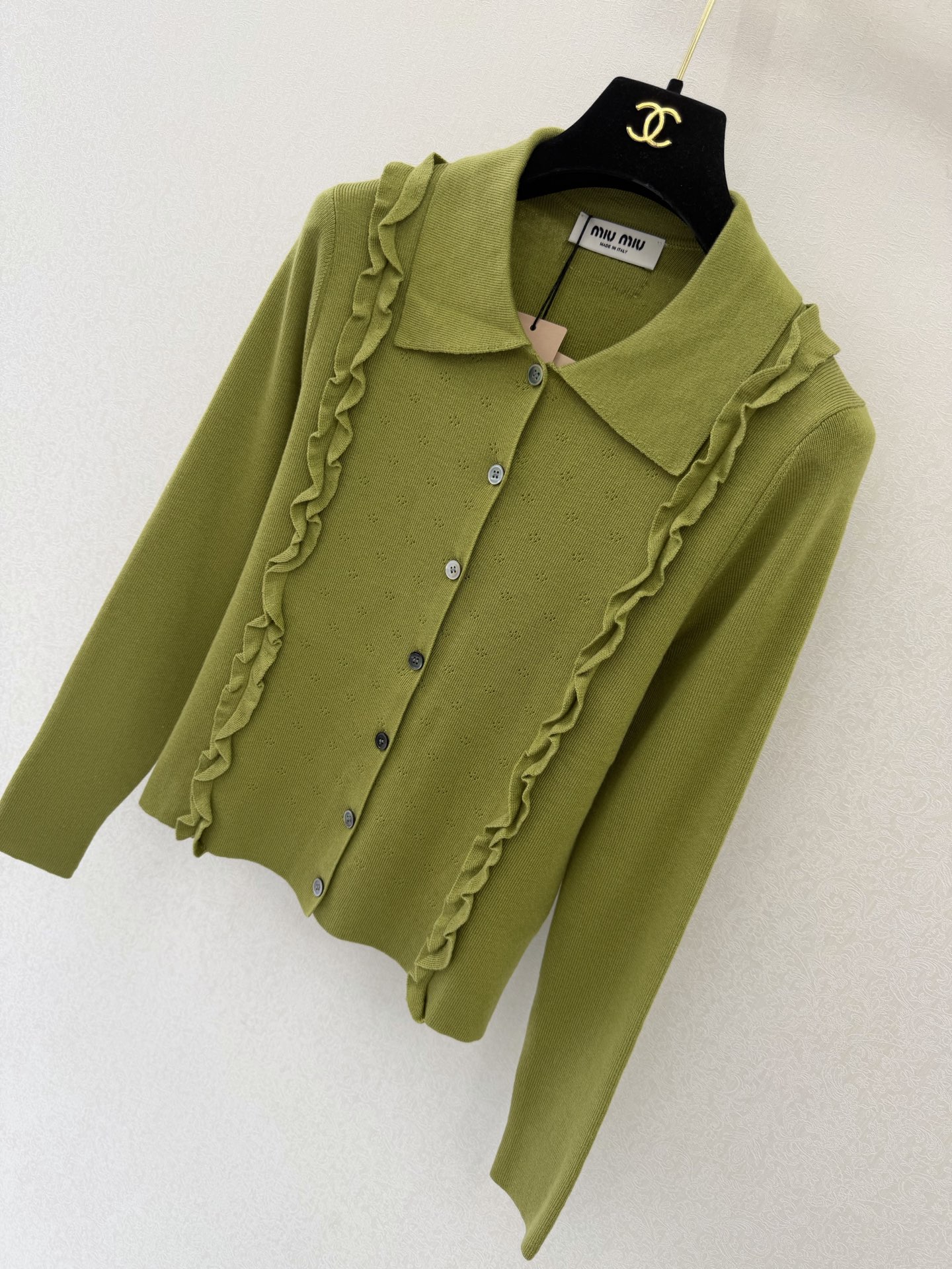 缪缪新品🆕🆕翻领长袖开衫💗💗实拍图🆕🆕两色3码