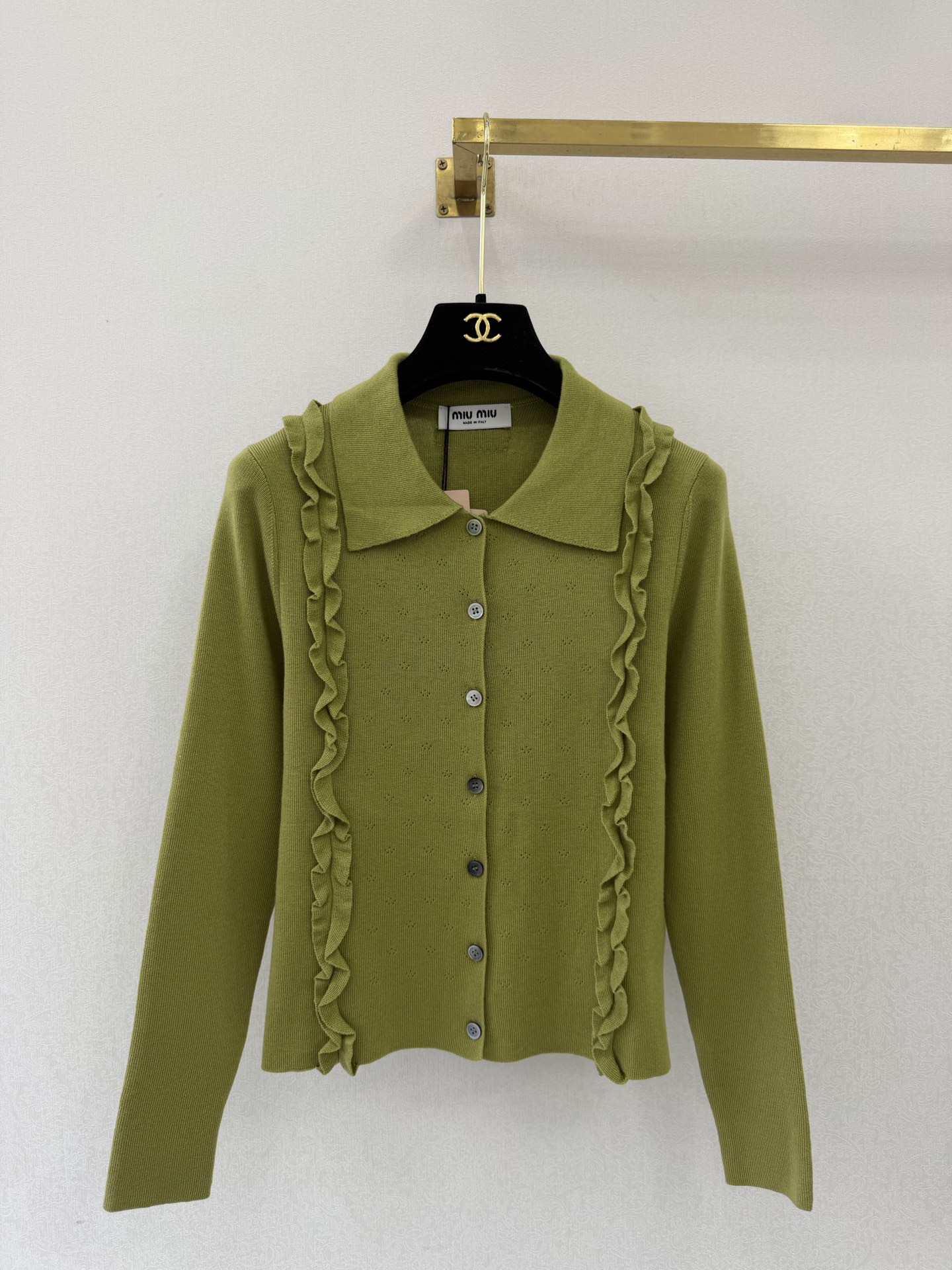 缪缪新品🆕🆕翻领长袖开衫💗💗实拍图🆕🆕两色3码