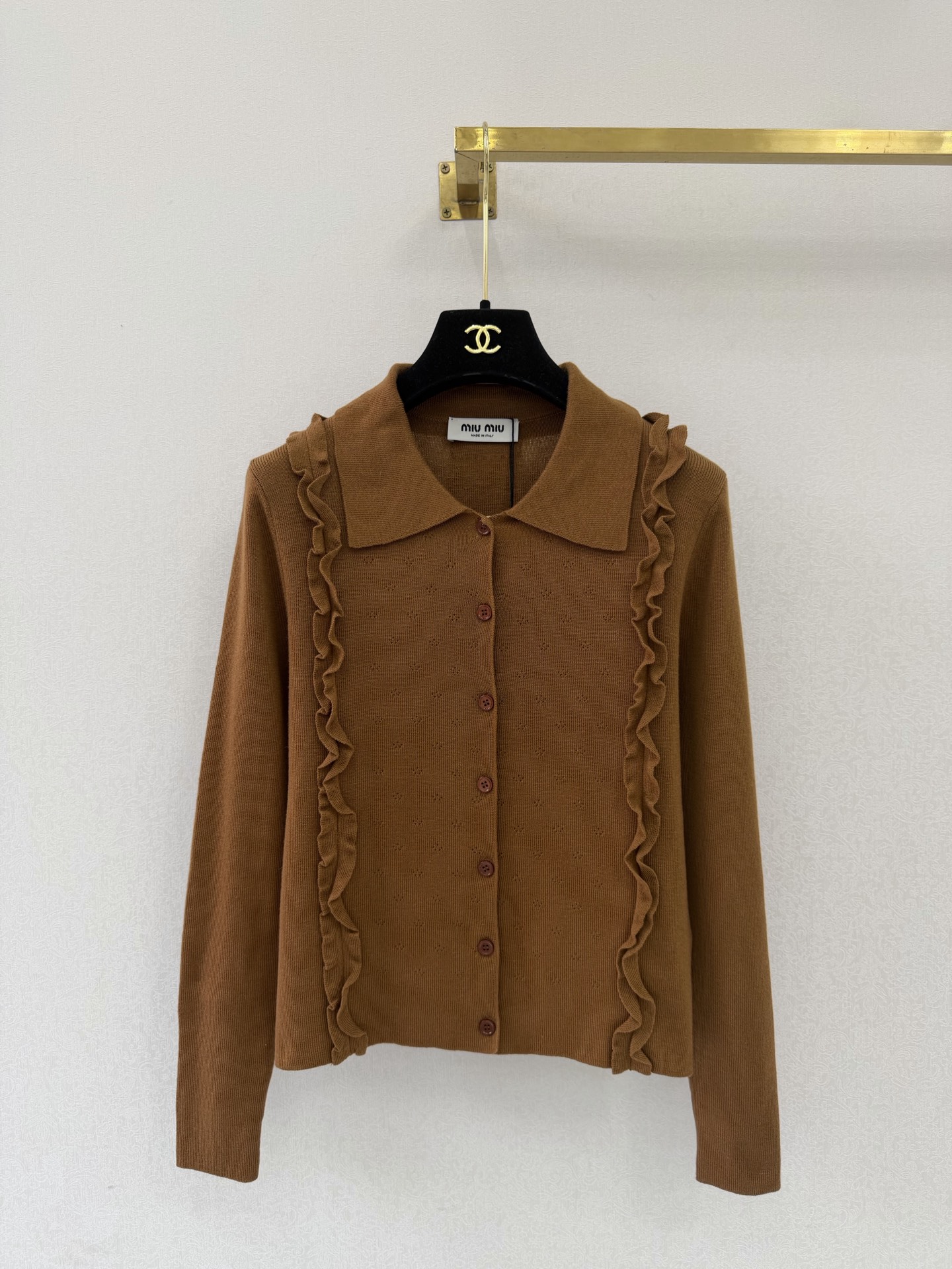 缪缪新品🆕🆕翻领长袖开衫💗💗实拍图🆕🆕两色3码