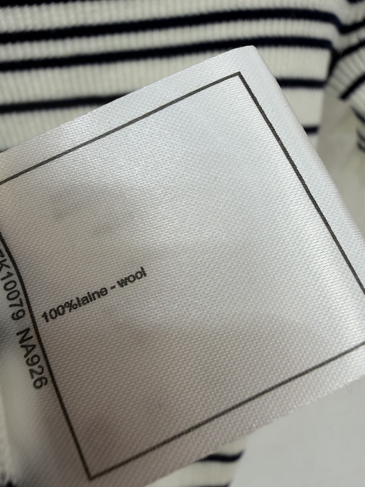 小香新品🆕🆕圆领短袖💗💗实拍图🆕🆕三色3码