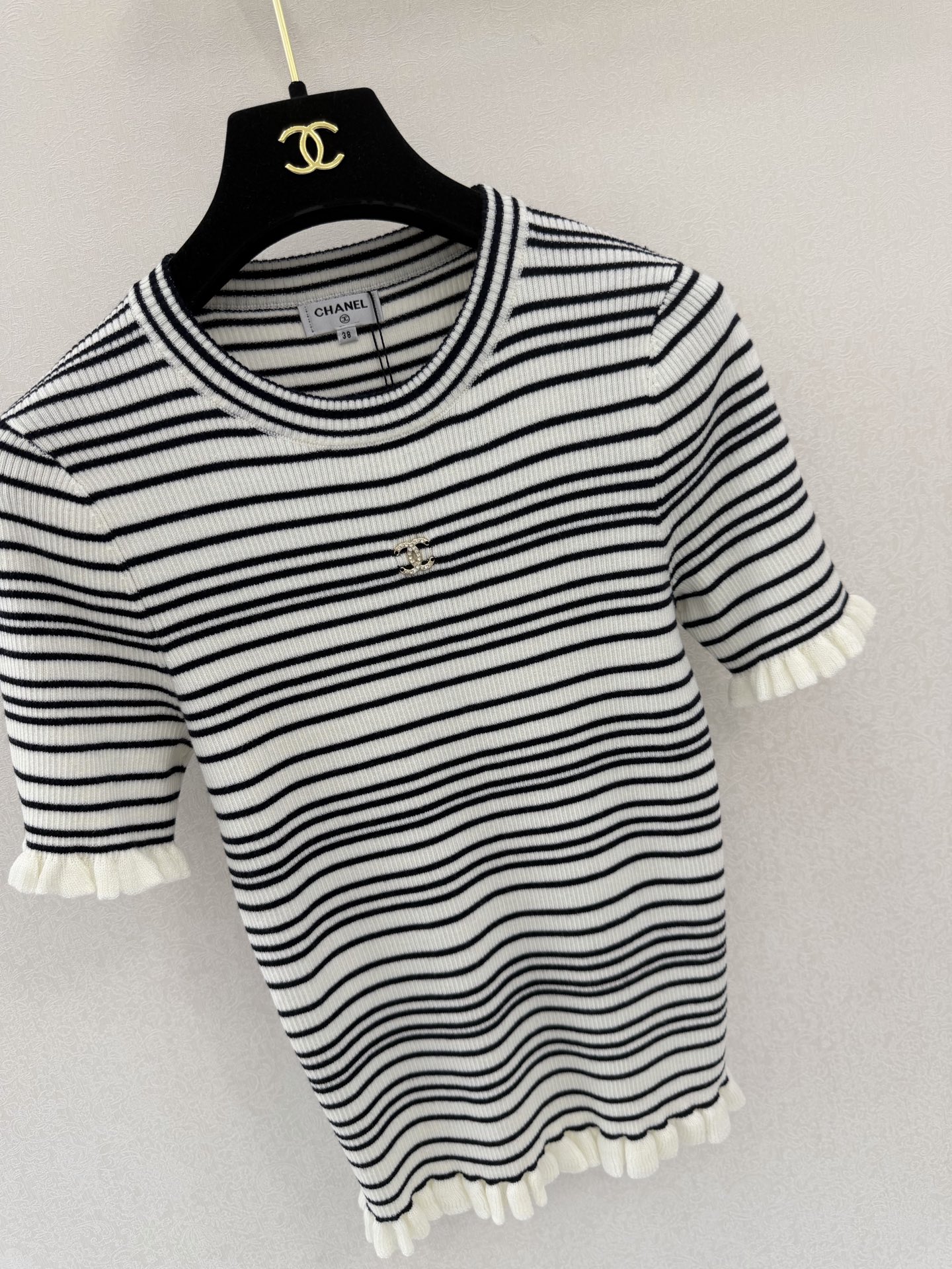 小香新品🆕🆕圆领短袖💗💗实拍图🆕🆕三色3码