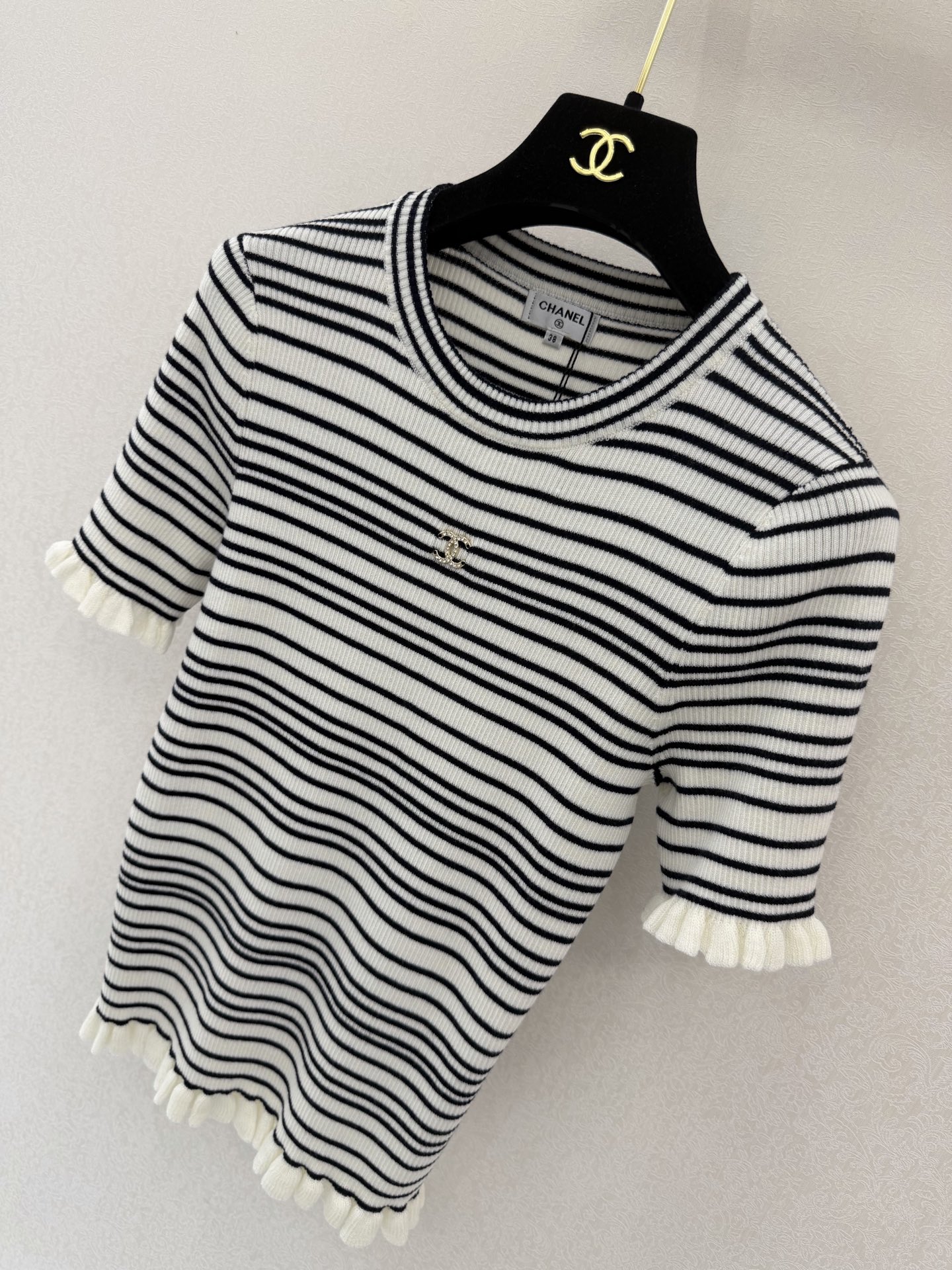 小香新品🆕🆕圆领短袖💗💗实拍图🆕🆕三色3码